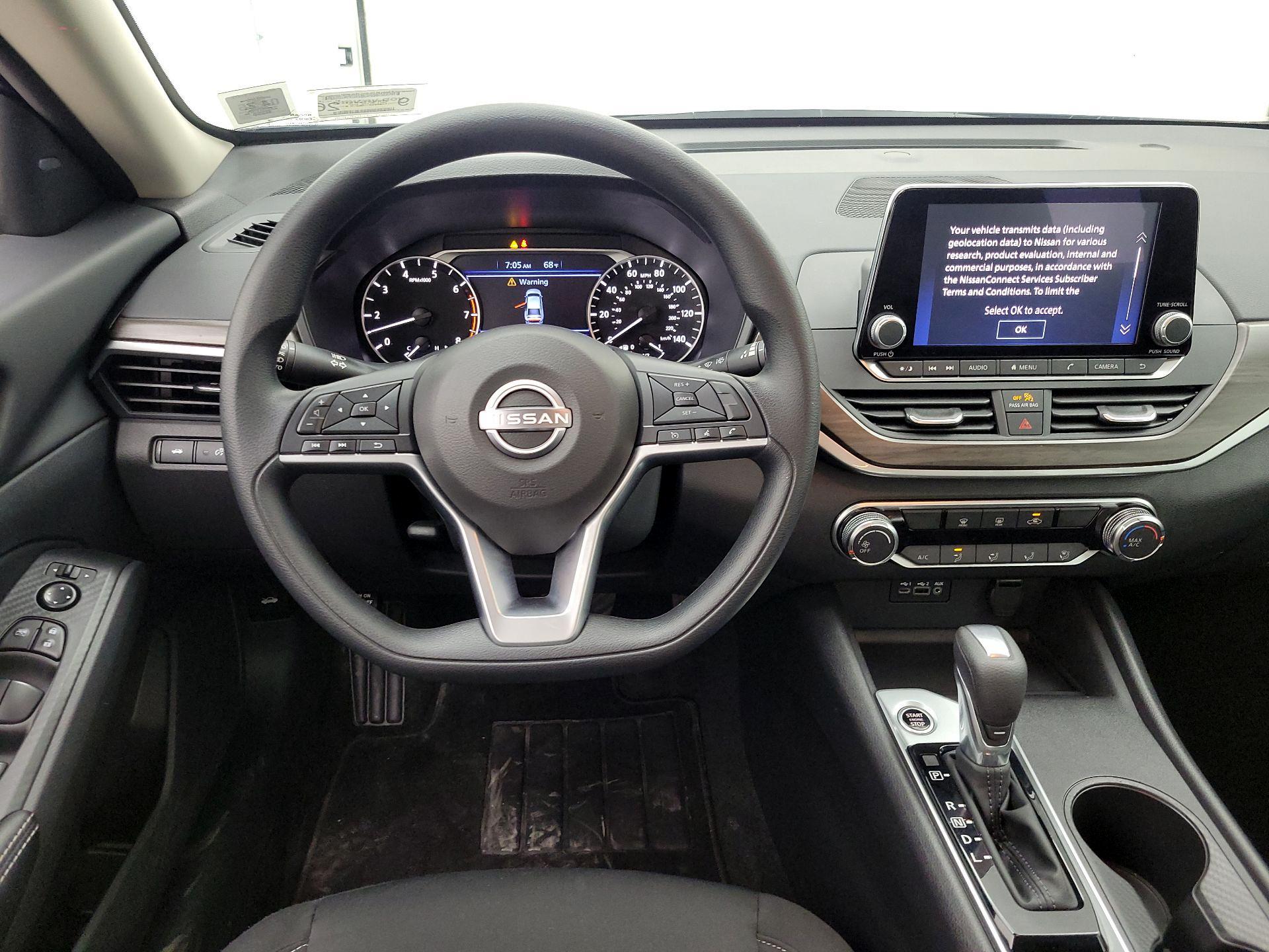 Thumbnail: 2025 Nissan Altima - 10