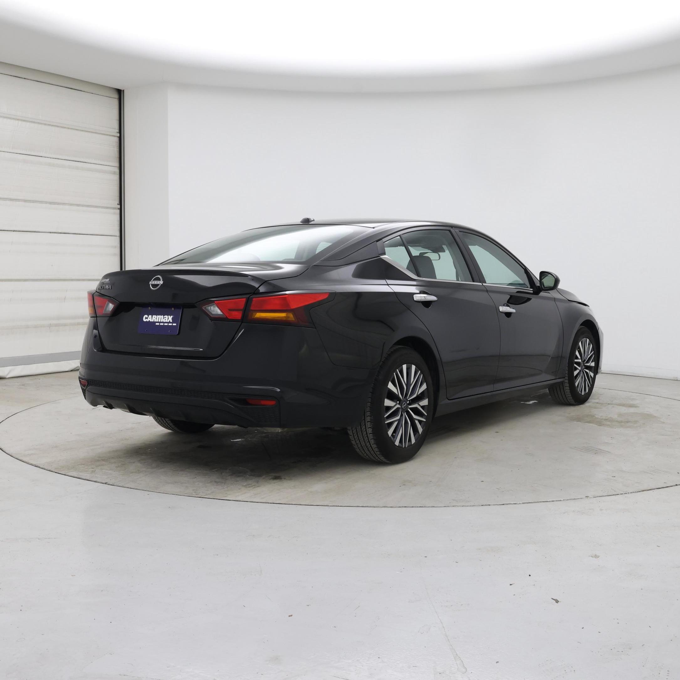 Thumbnail: 2025 Nissan Altima - 8