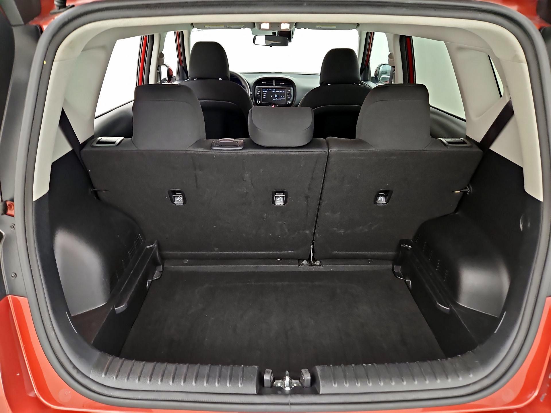 Thumbnail: 2025 Kia Soul - 20