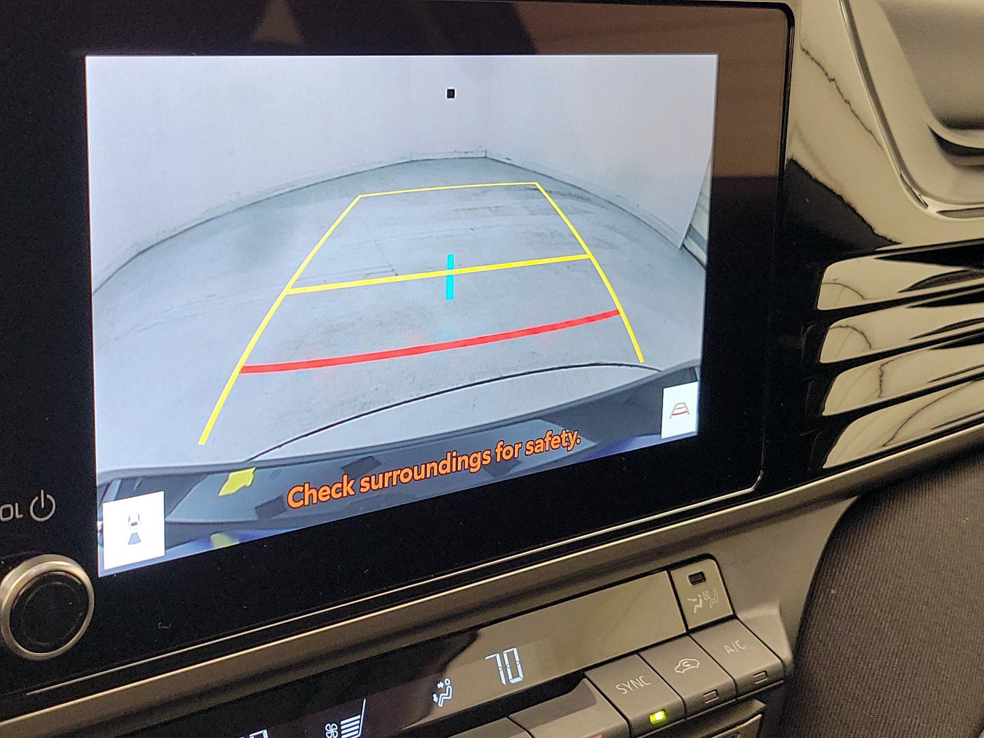 Thumbnail: 2025 Toyota Camry - 14