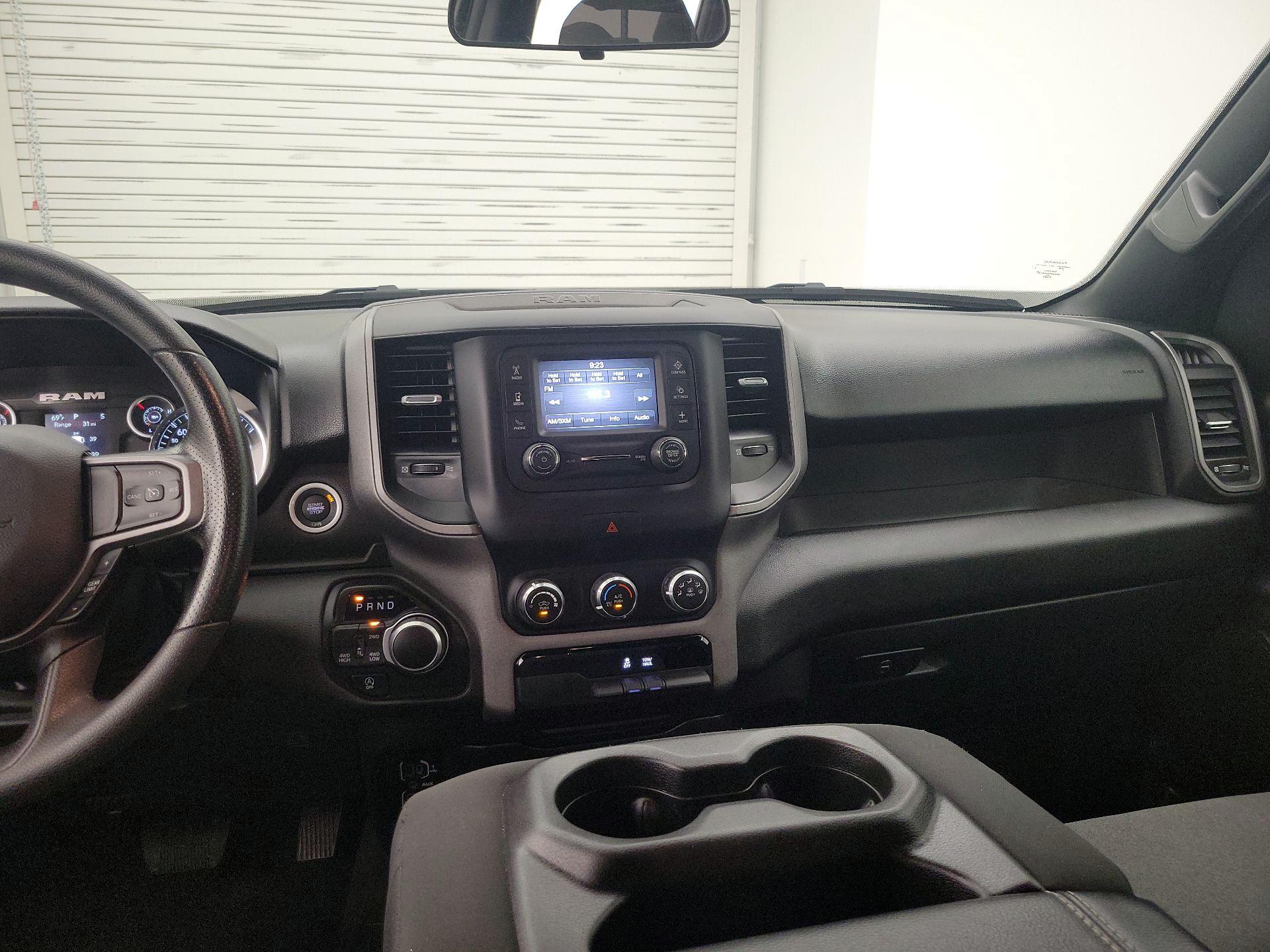 Thumbnail: 2024 RAM 1500 - 9