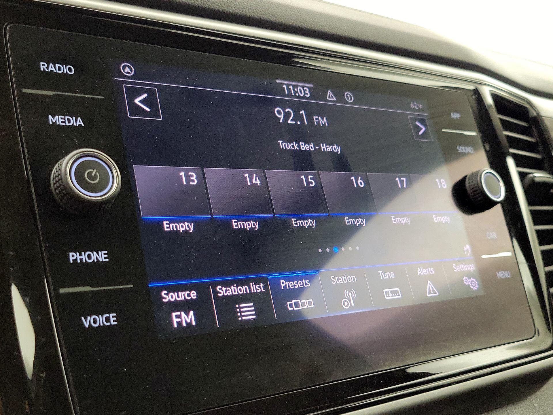 Thumbnail: 2022 Volkswagen Atlas - 15