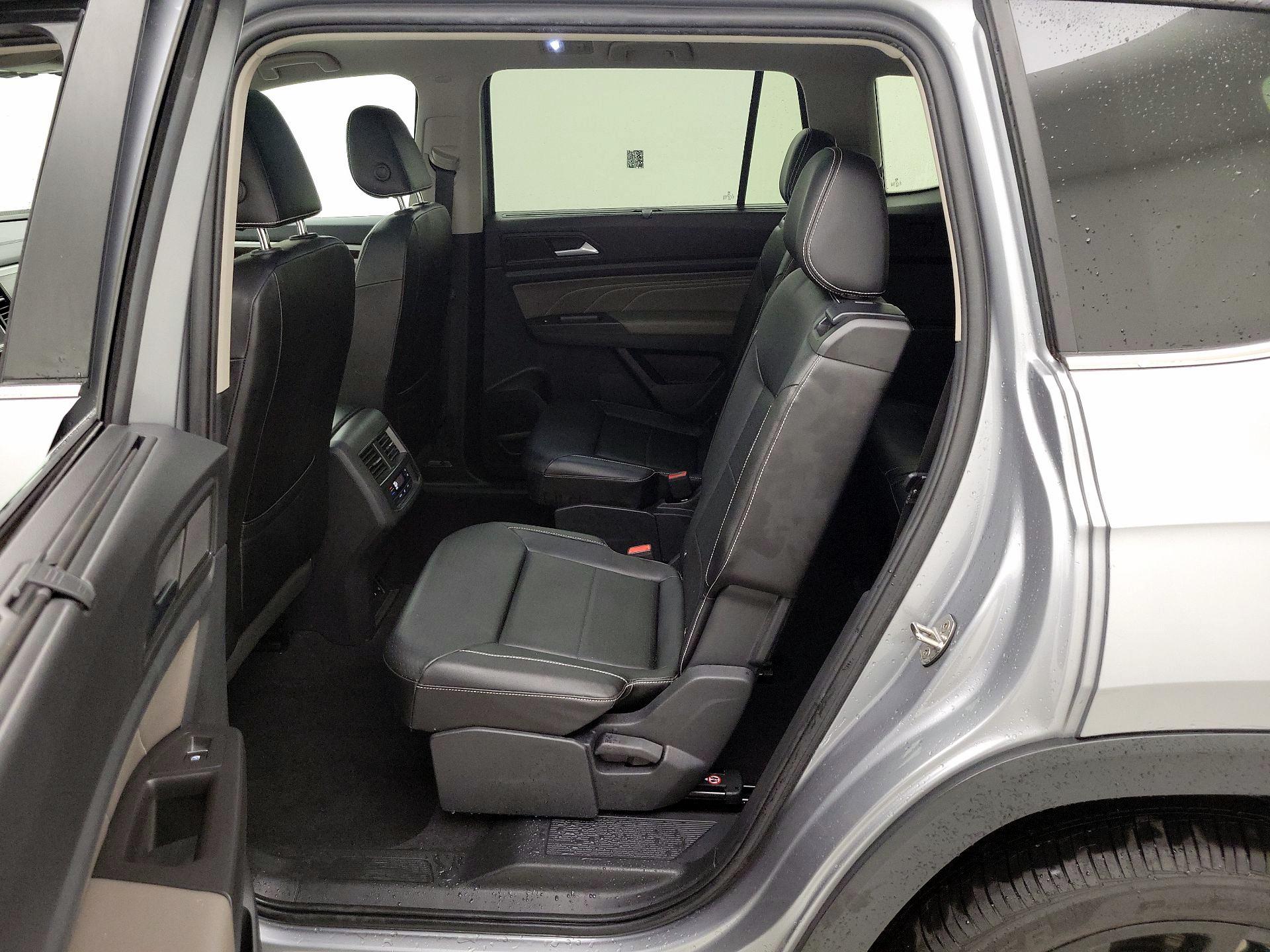 Thumbnail: 2022 Volkswagen Atlas - 20