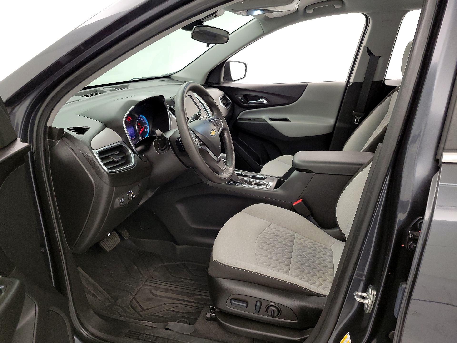 Thumbnail: 2022 Chevrolet Equinox - 11