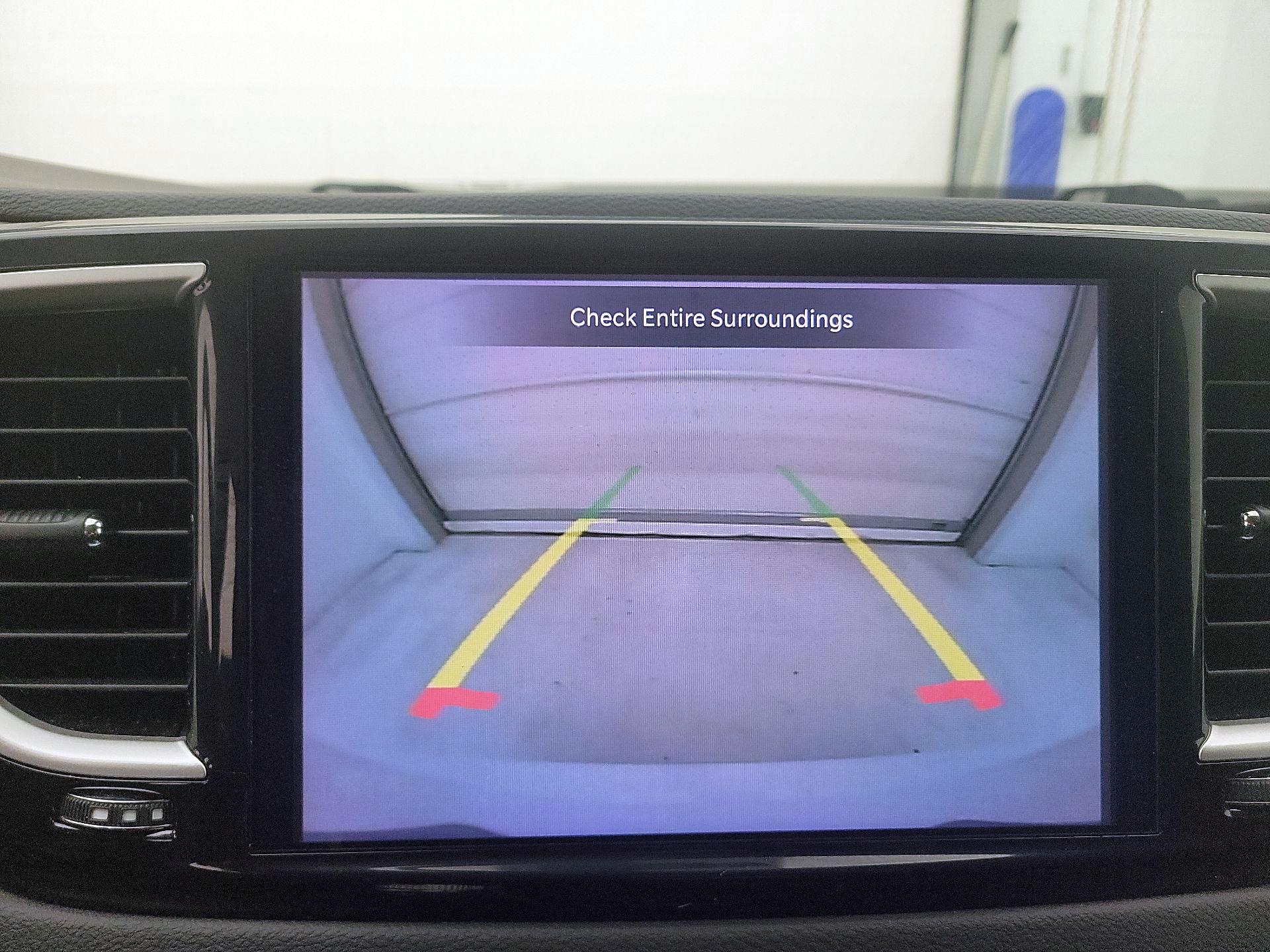 Thumbnail: 2023 Chrysler Pacifica - 14