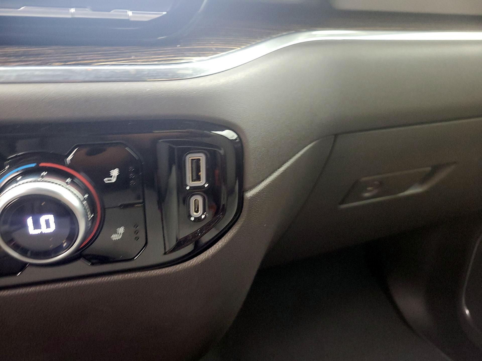 Thumbnail: 2023 GMC Sierra 1500 - 19