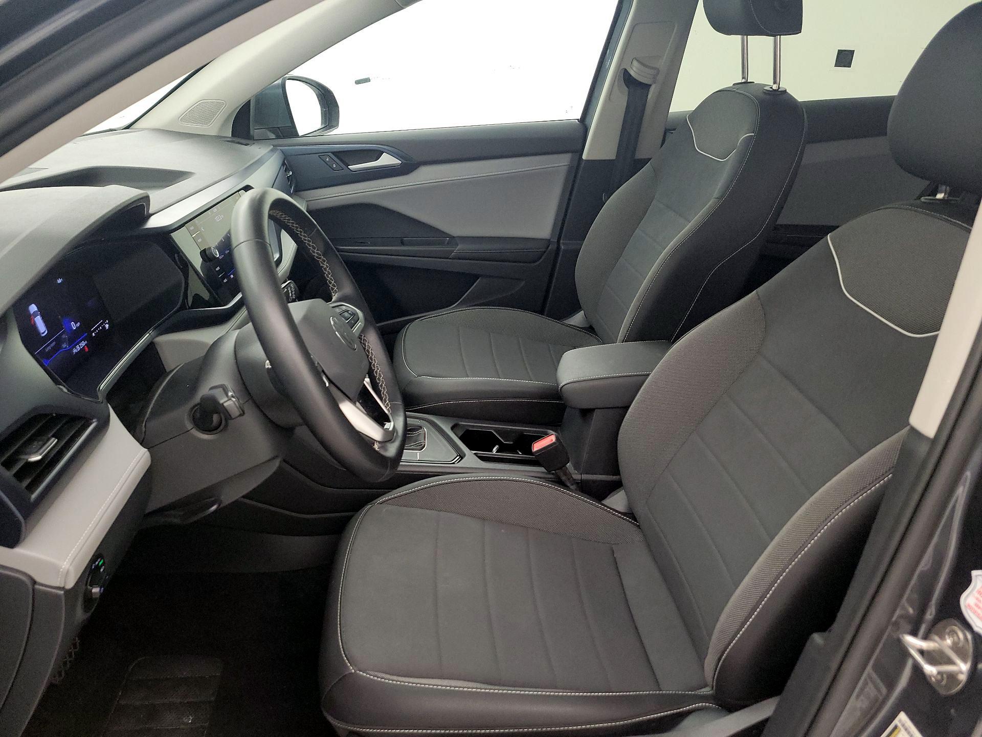 Thumbnail: 2024 Volkswagen Taos - 11