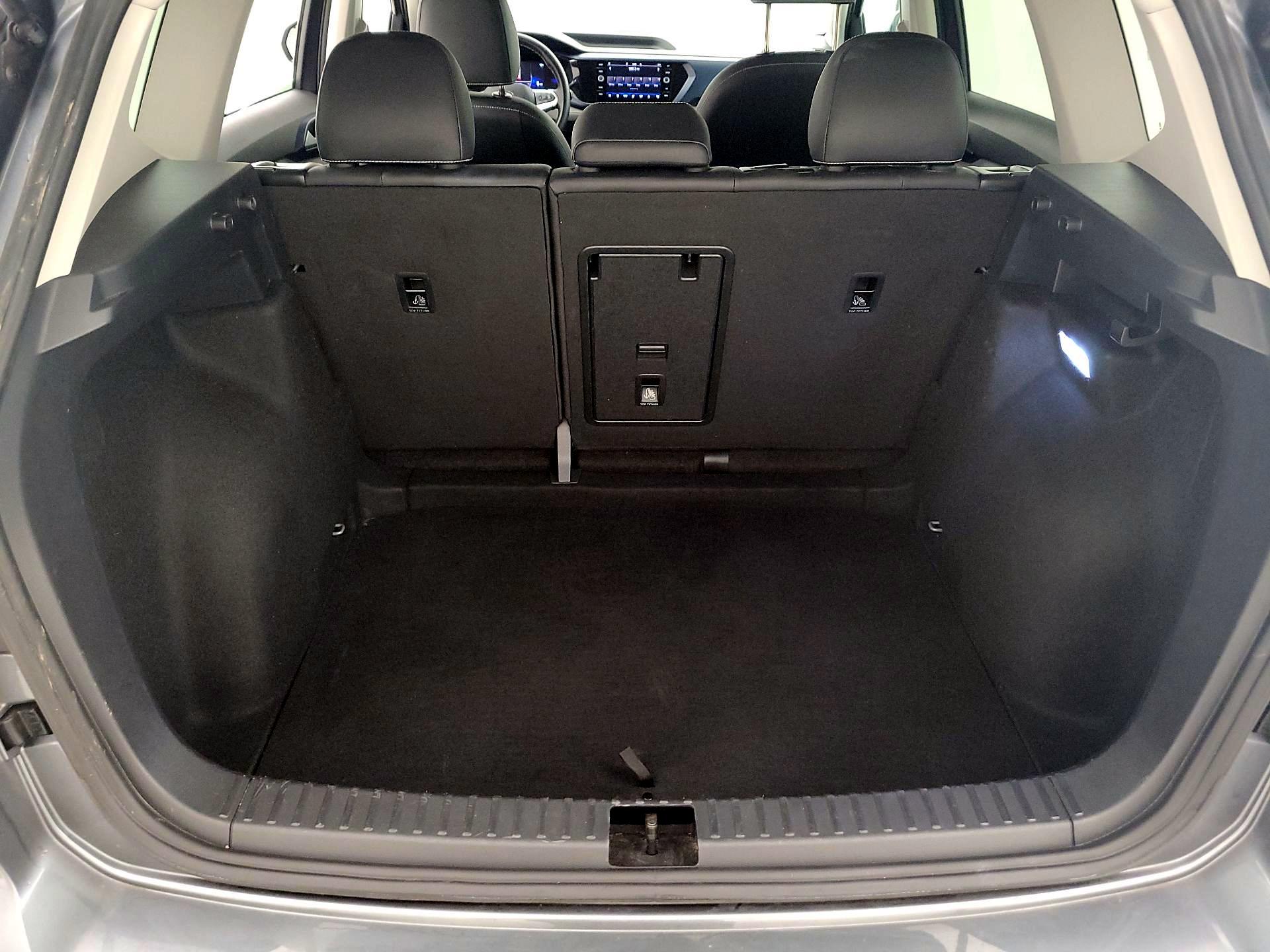 Thumbnail: 2024 Volkswagen Taos - 20