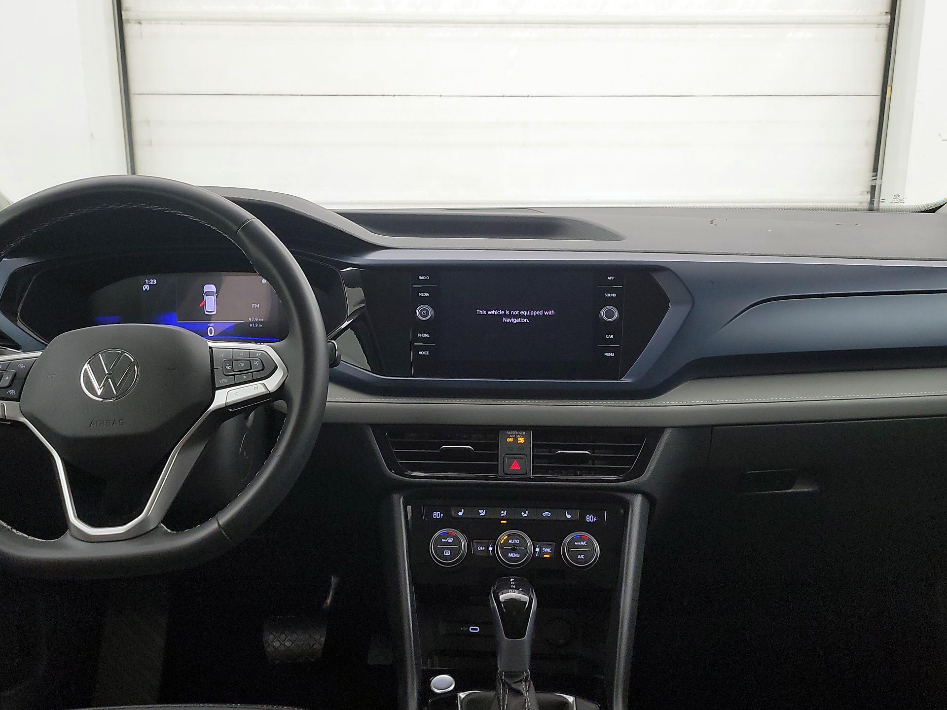 Thumbnail: 2024 Volkswagen Taos - 9