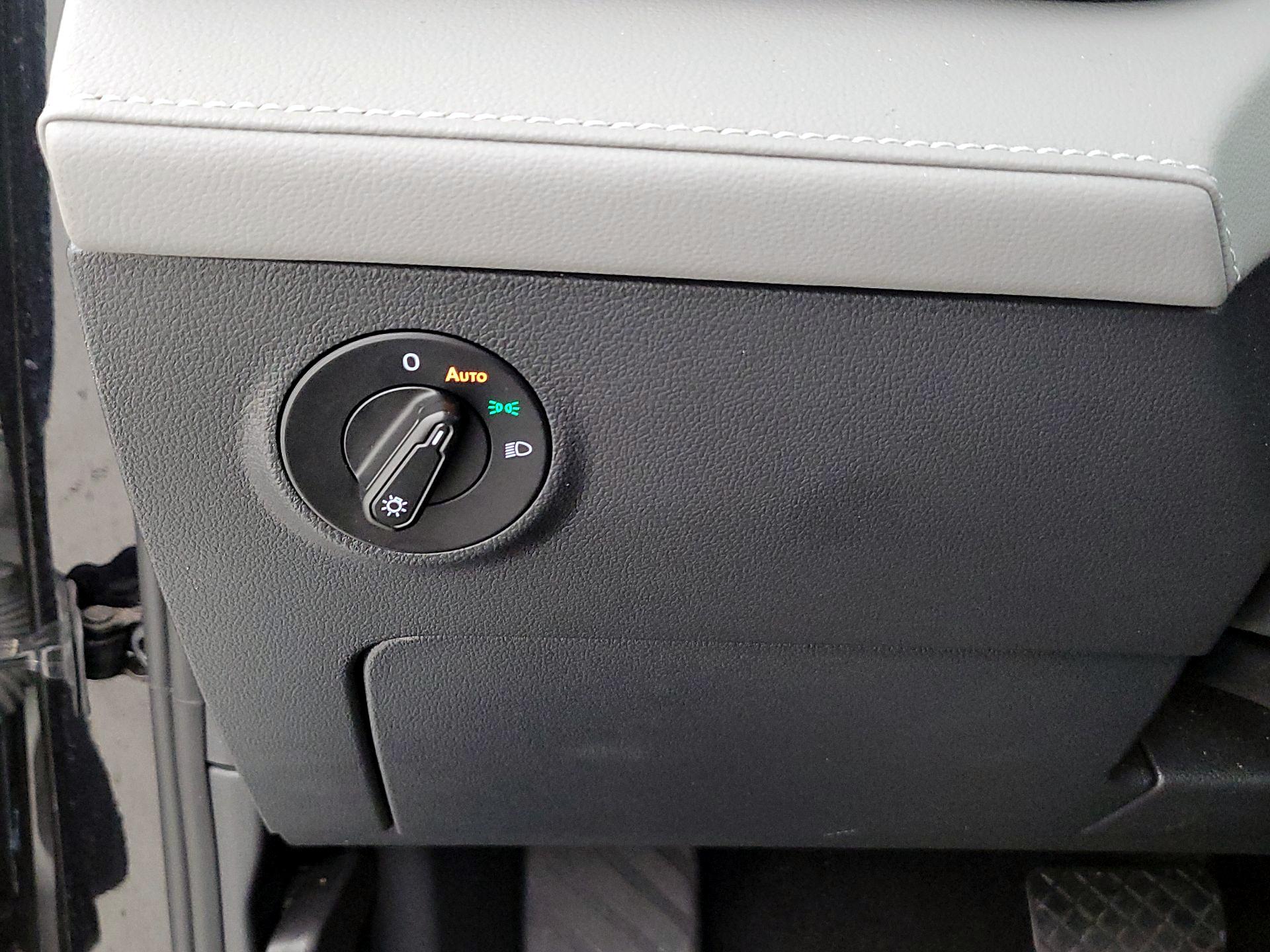 Thumbnail: 2024 Volkswagen Taos - 13