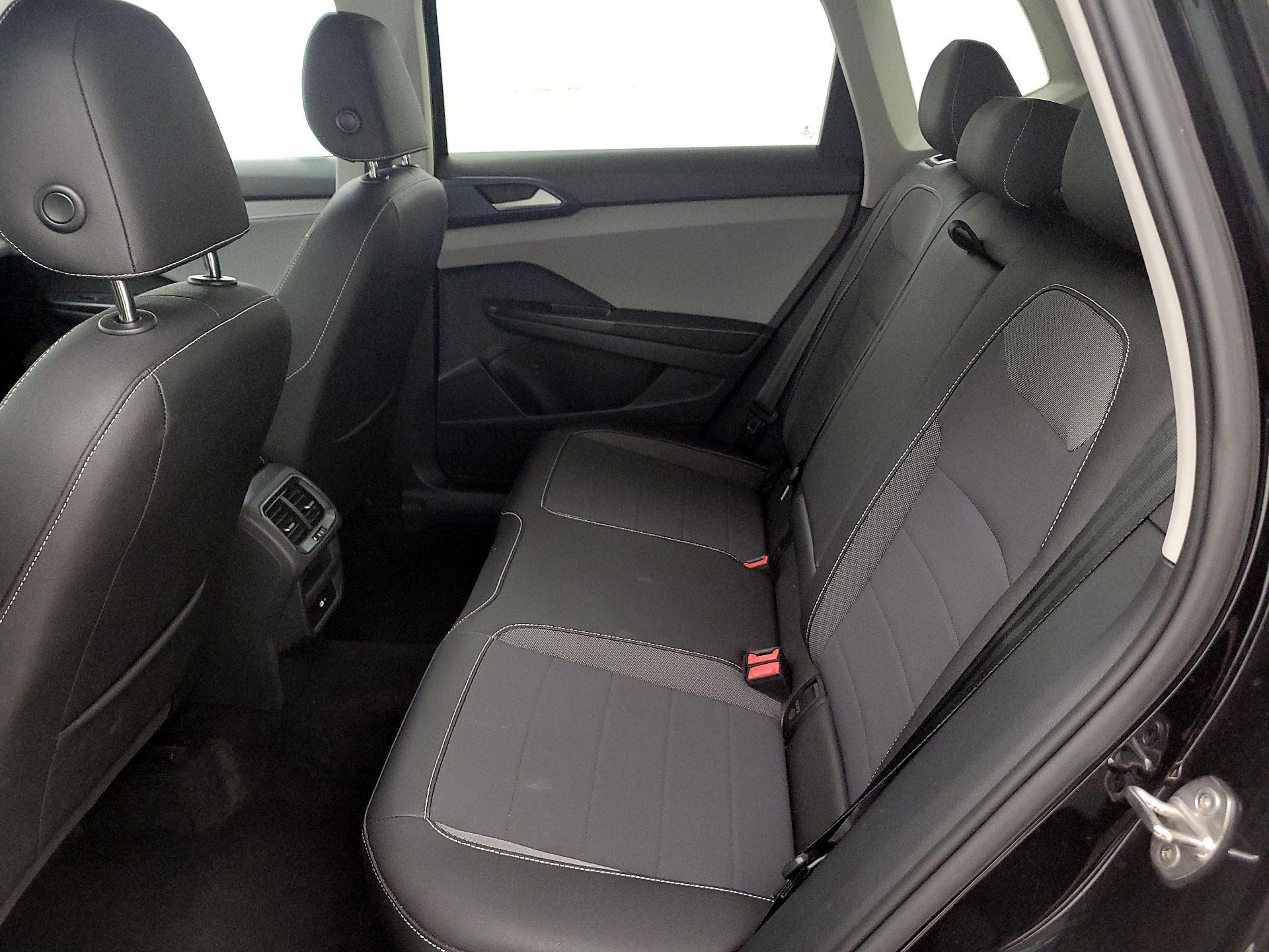 Thumbnail: 2024 Volkswagen Taos - 19