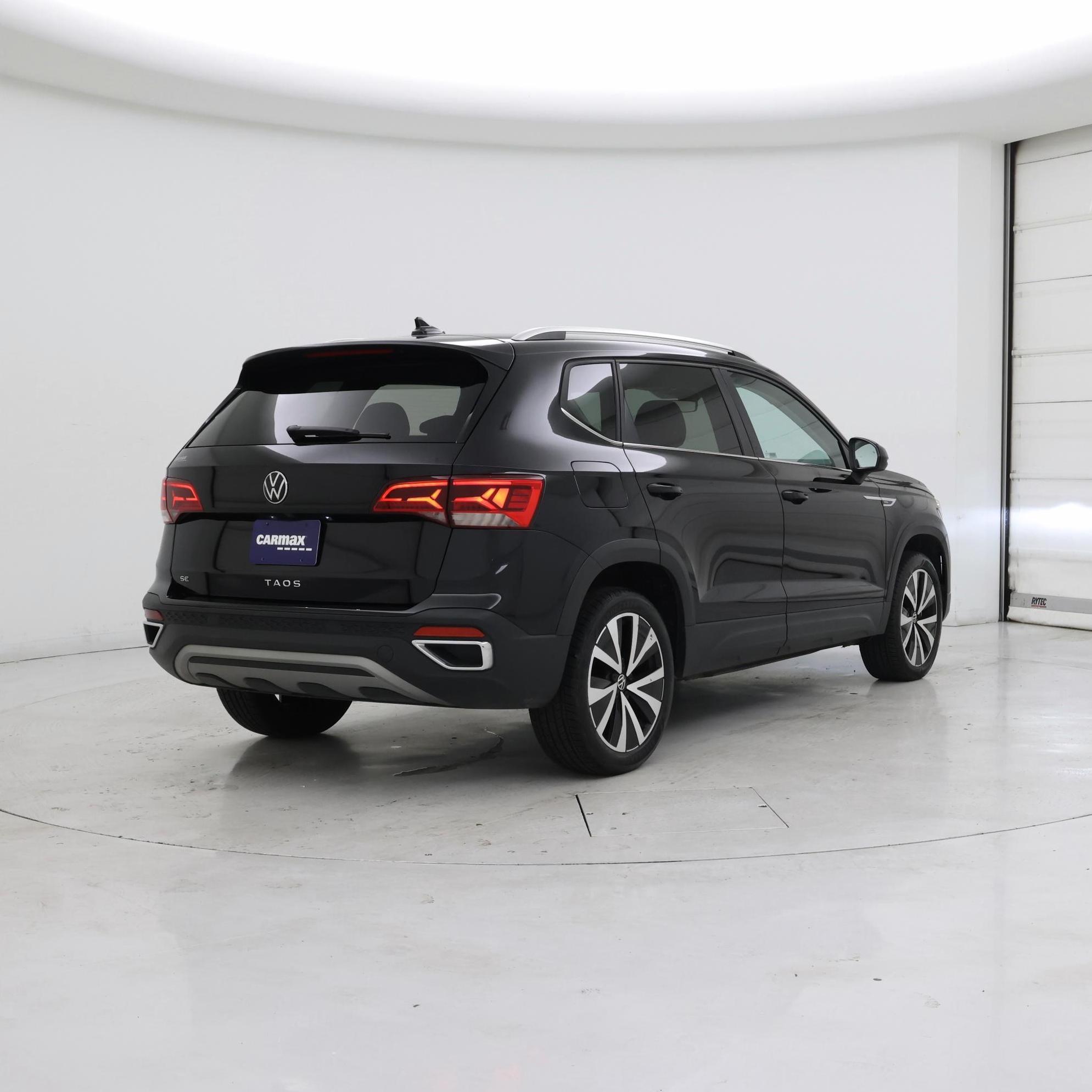 Thumbnail: 2024 Volkswagen Taos - 8