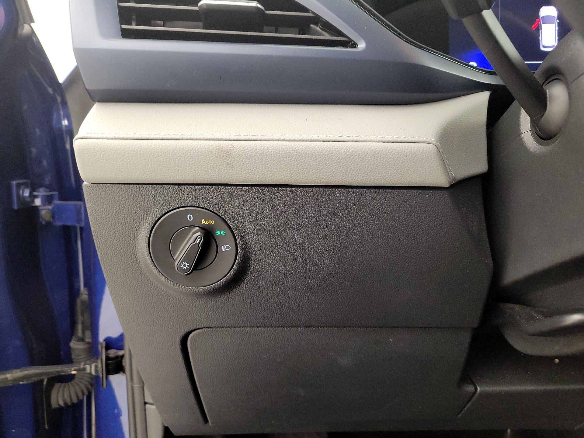 Thumbnail: 2024 Volkswagen Taos - 13