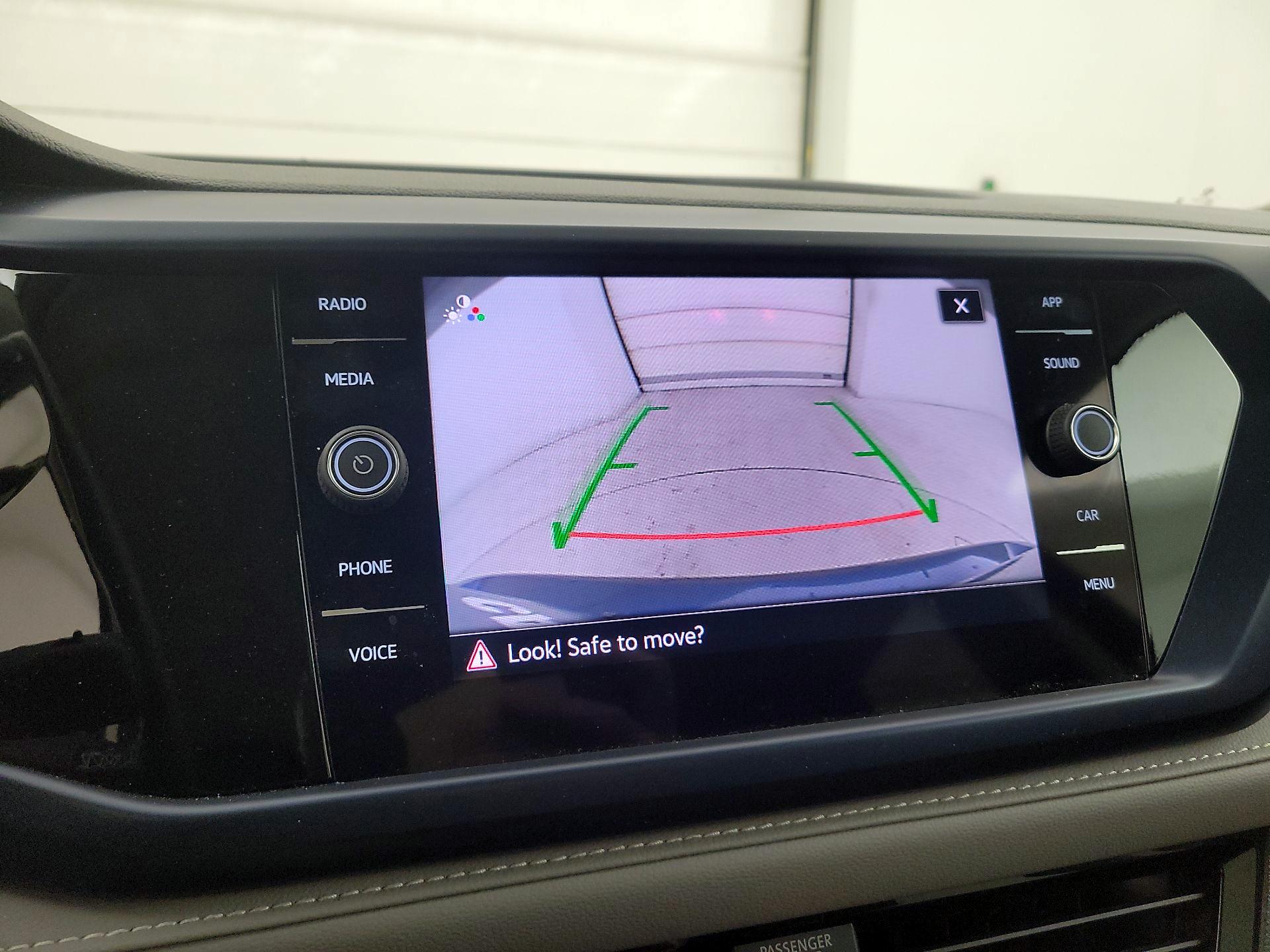 Thumbnail: 2024 Volkswagen Taos - 14