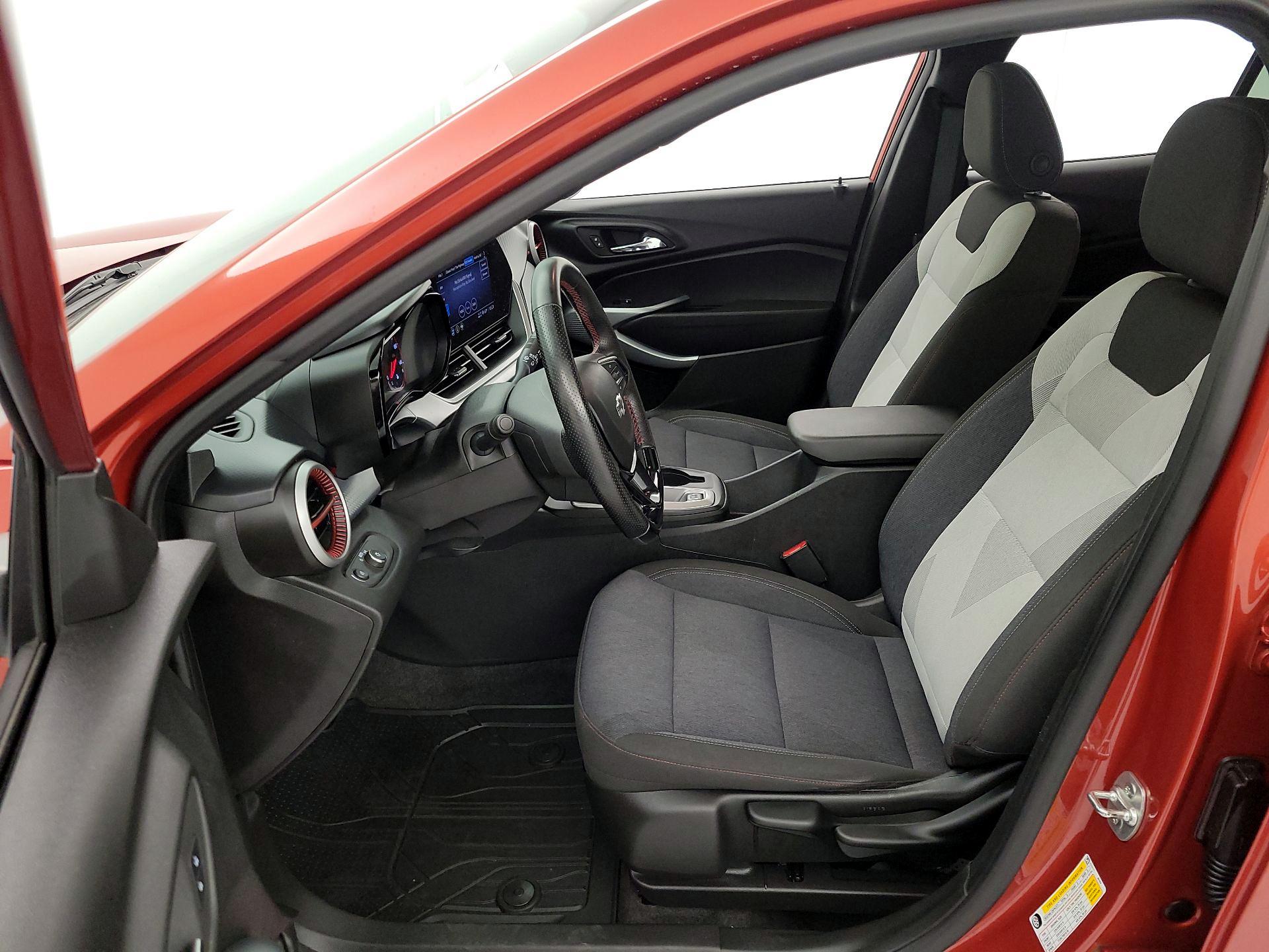 Thumbnail: 2024 Chevrolet Trax - 11