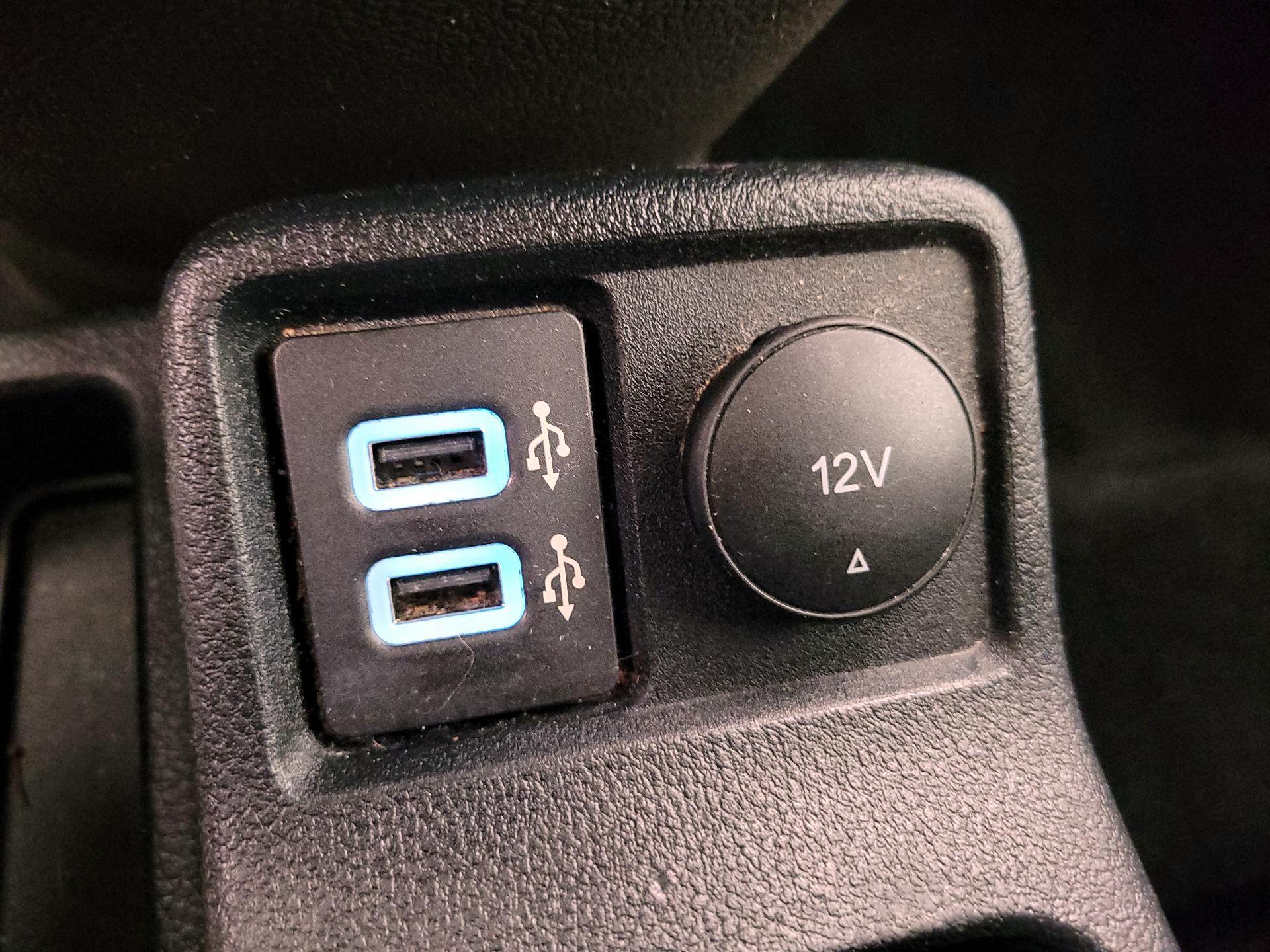 Thumbnail: 2021 Ford Transit Series - 18