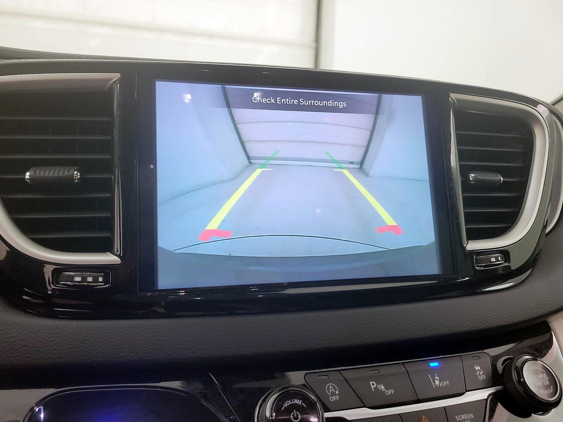 Thumbnail: 2023 Chrysler Pacifica - 14