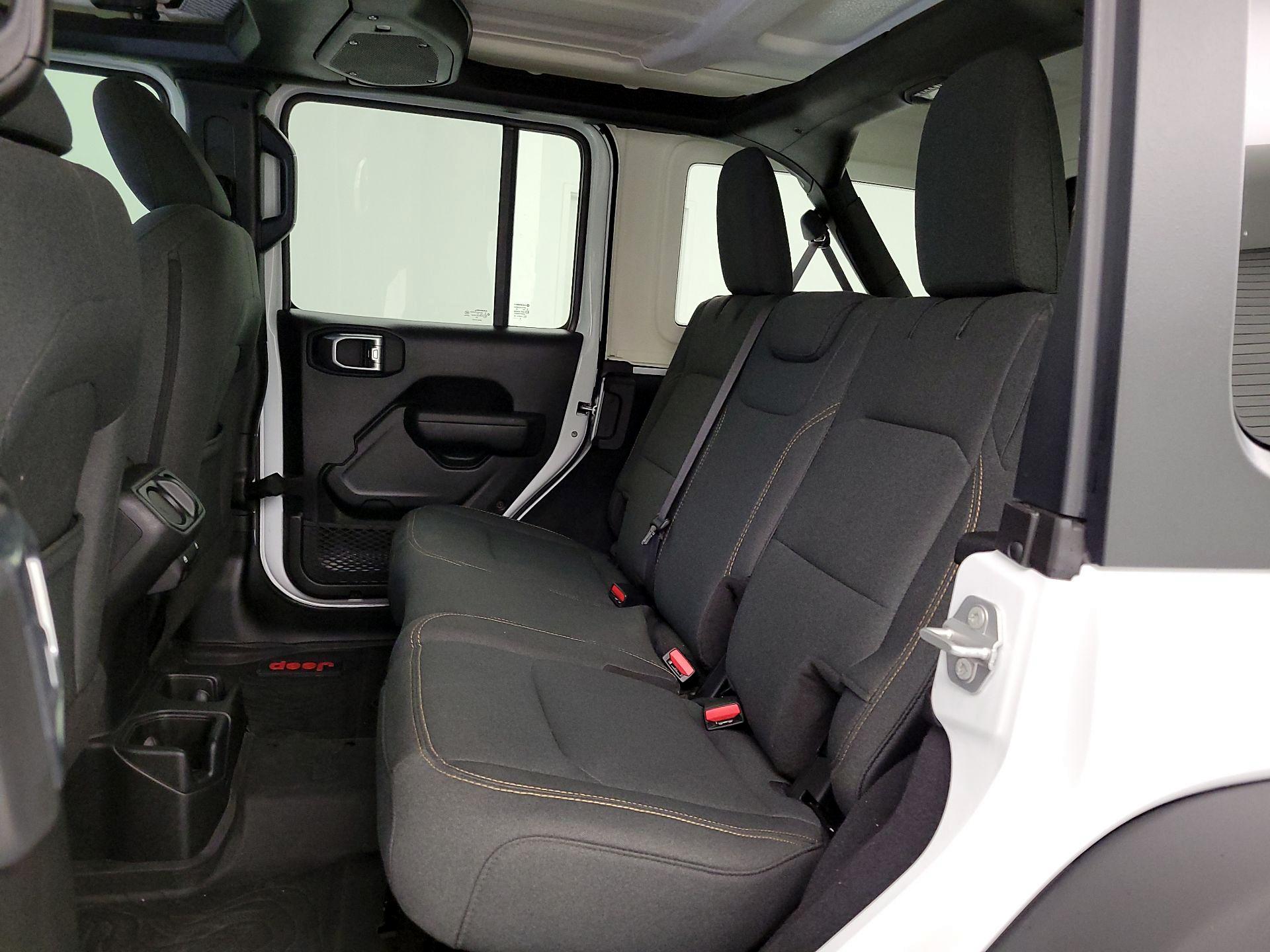 Thumbnail: 2025 Jeep Wrangler - 19