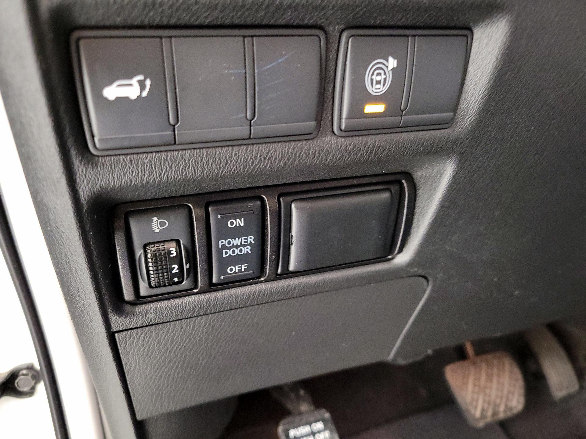 Thumbnail: 2018 Nissan Armada - 13