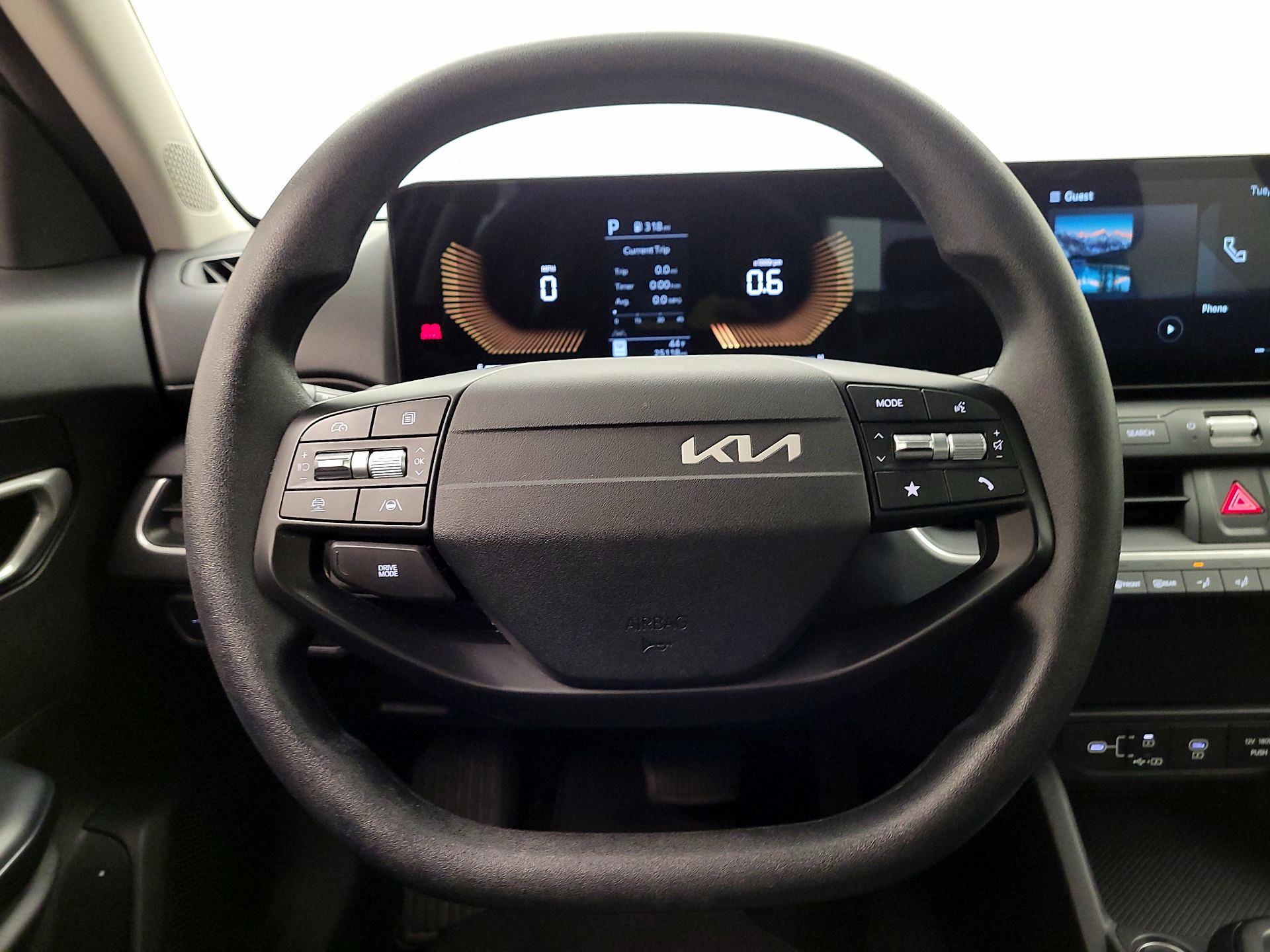 Thumbnail: 2025 Kia K4 - 10