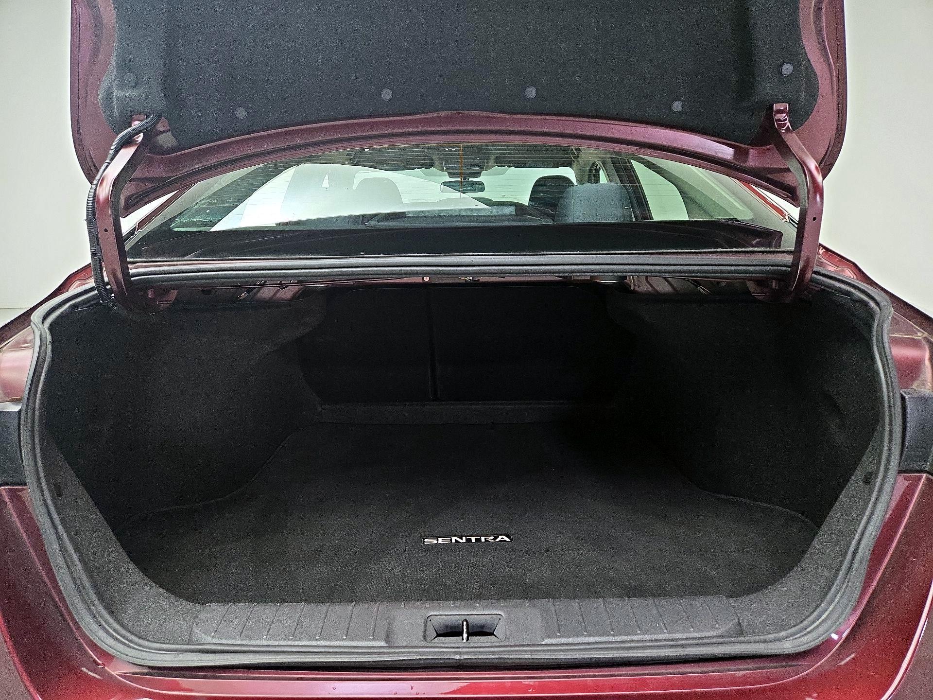 Thumbnail: 2024 Nissan Sentra - 20