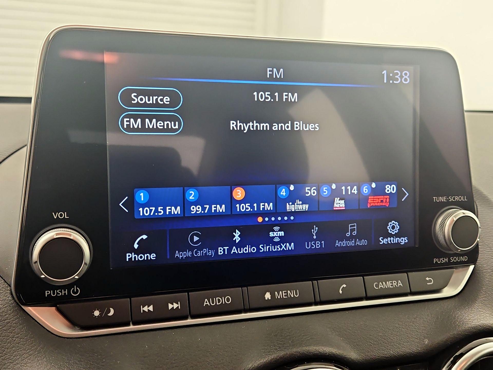 Thumbnail: 2025 Nissan Sentra - 15