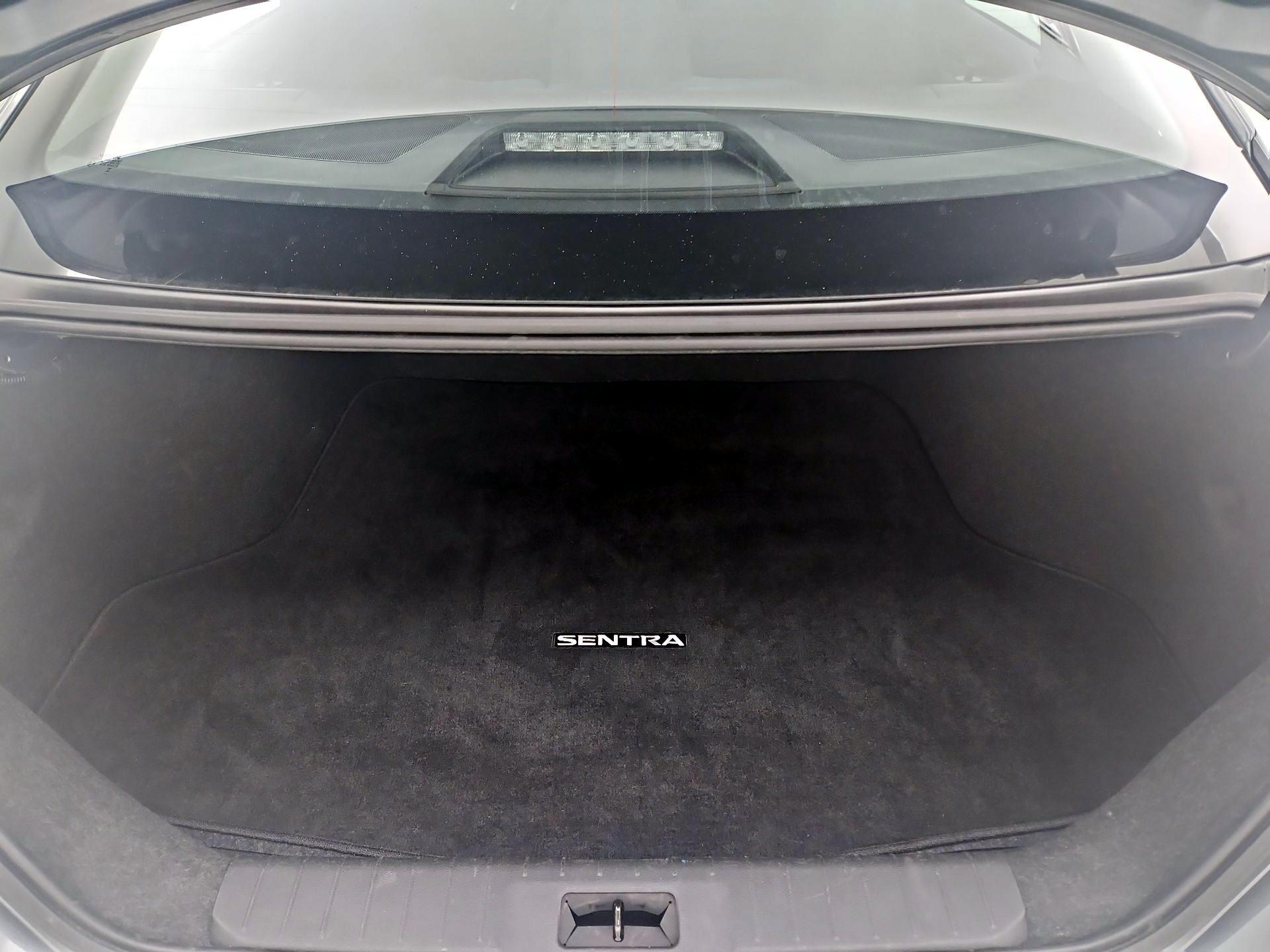 Thumbnail: 2025 Nissan Sentra - 20