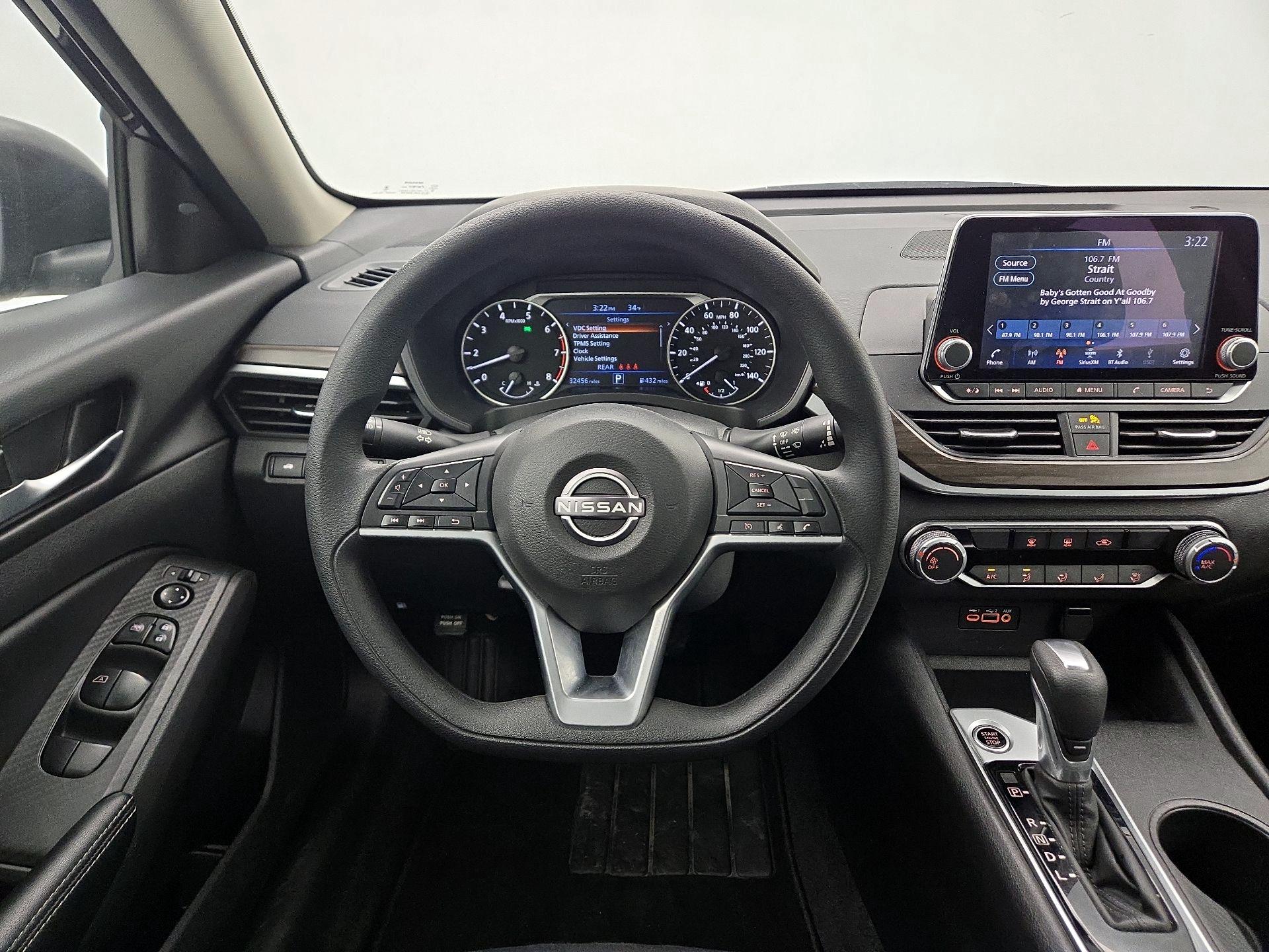 Thumbnail: 2025 Nissan Altima - 10