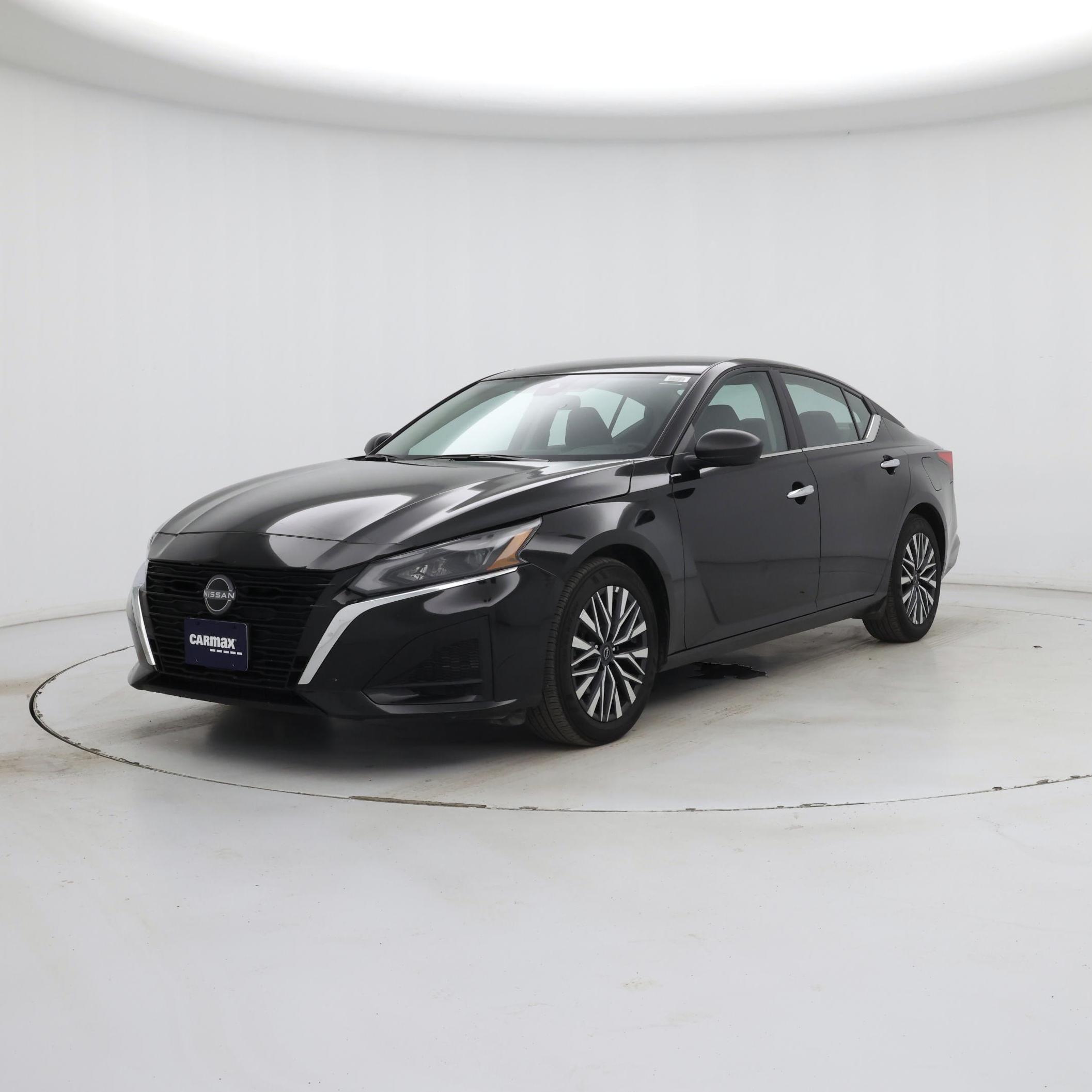 Thumbnail: 2025 Nissan Altima - 4