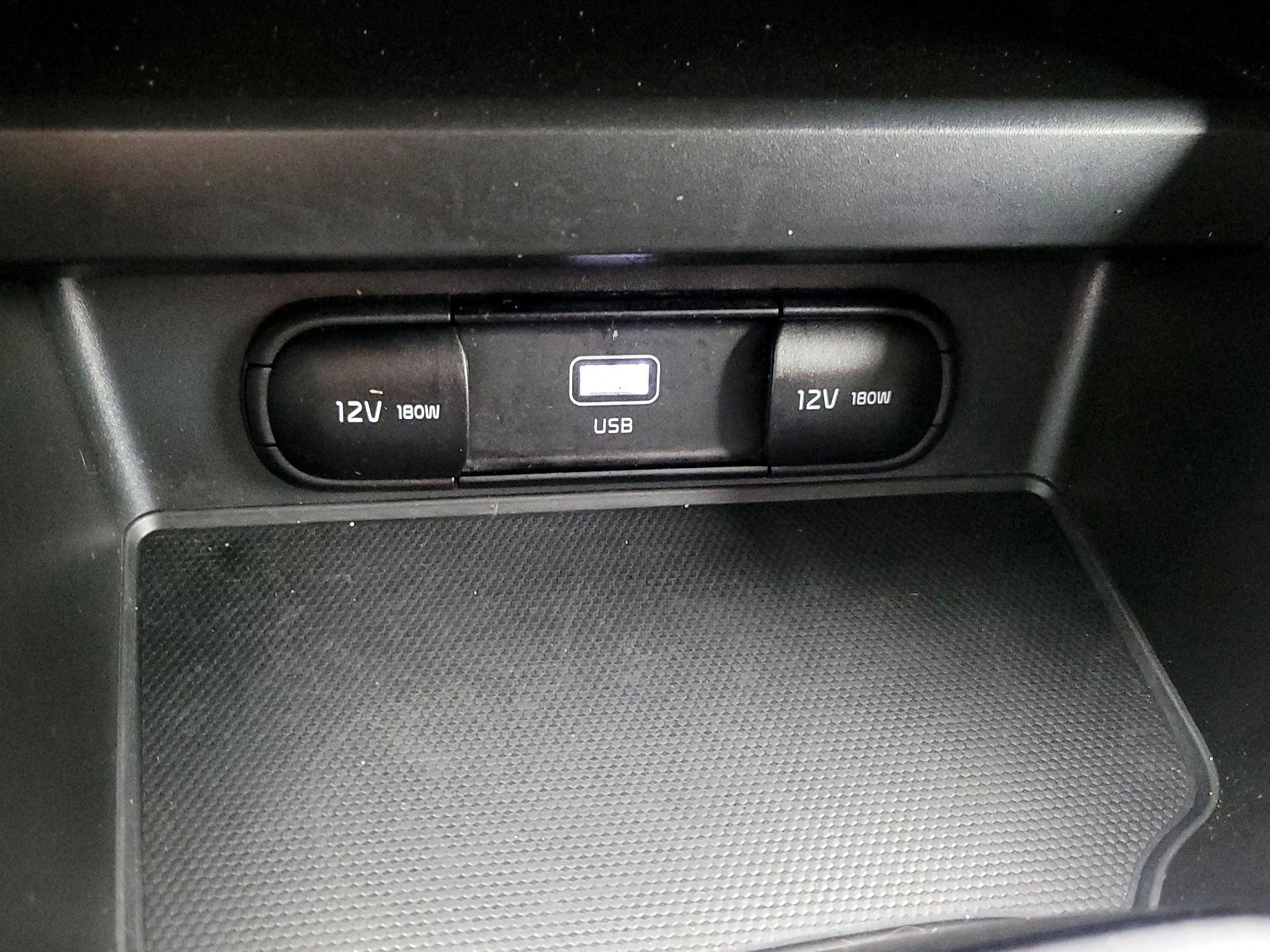 Thumbnail: 2025 Kia Soul - 18