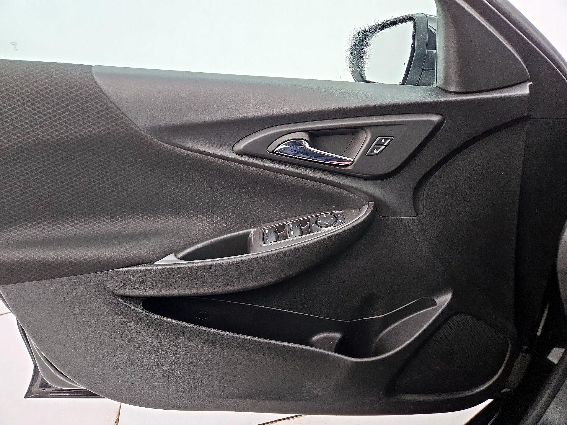 Thumbnail: 2024 Chevrolet Malibu - 12