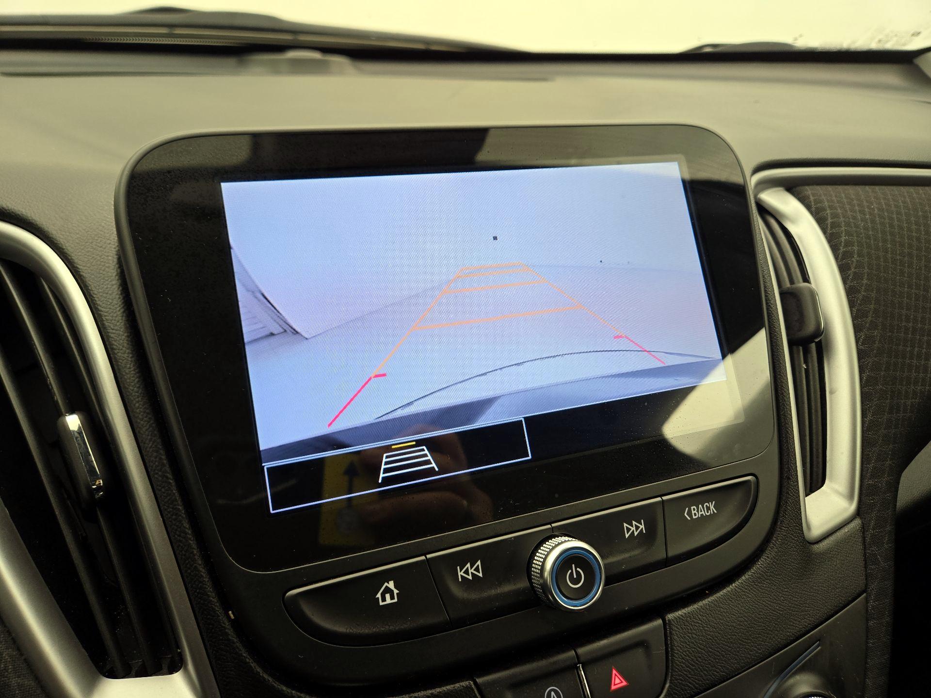 Thumbnail: 2024 Chevrolet Malibu - 14