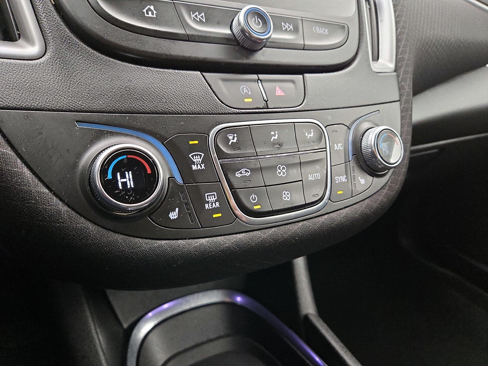 Thumbnail: 2024 Chevrolet Malibu - 16