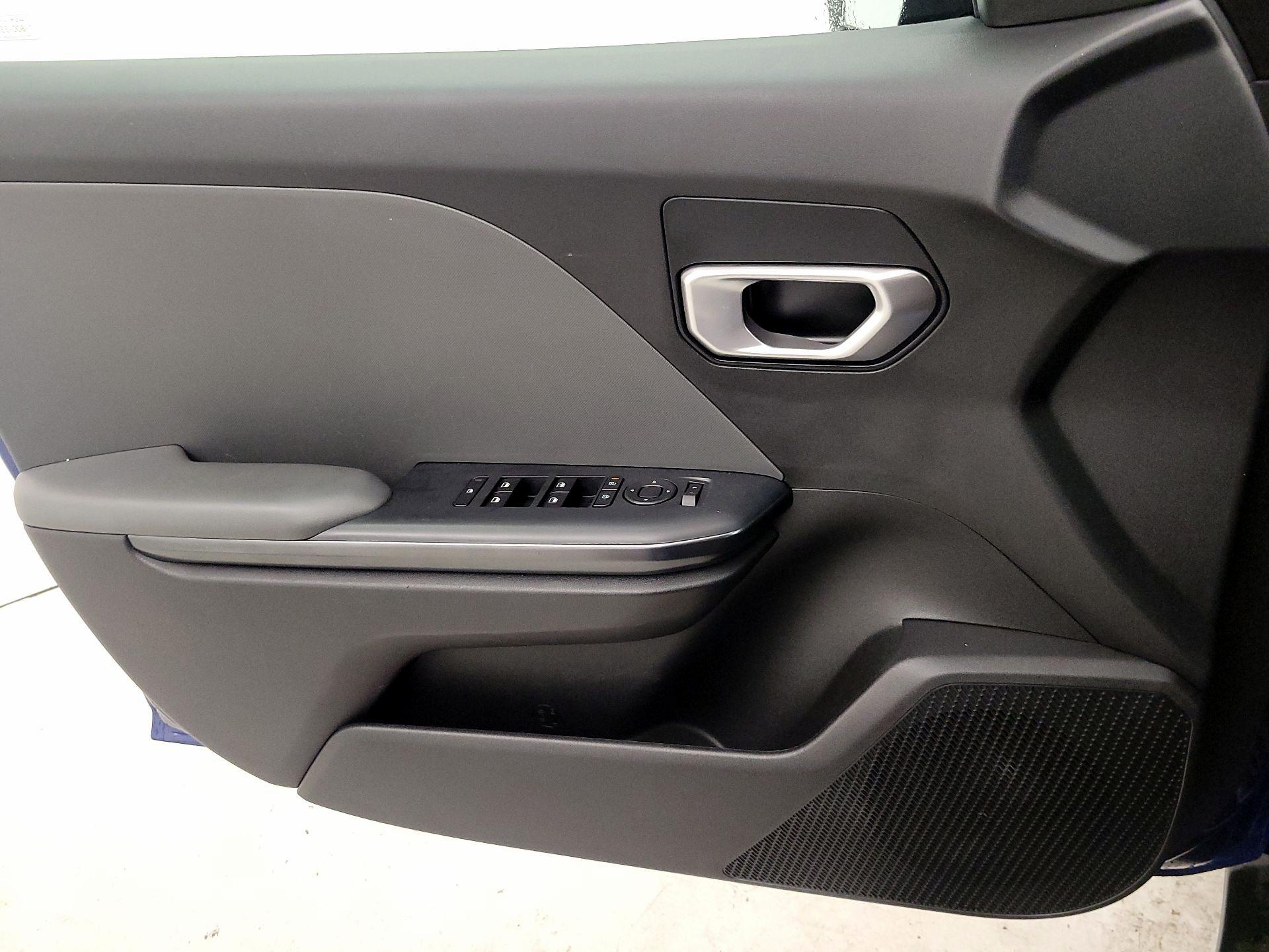 Thumbnail: 2025 Kia K4 - 12