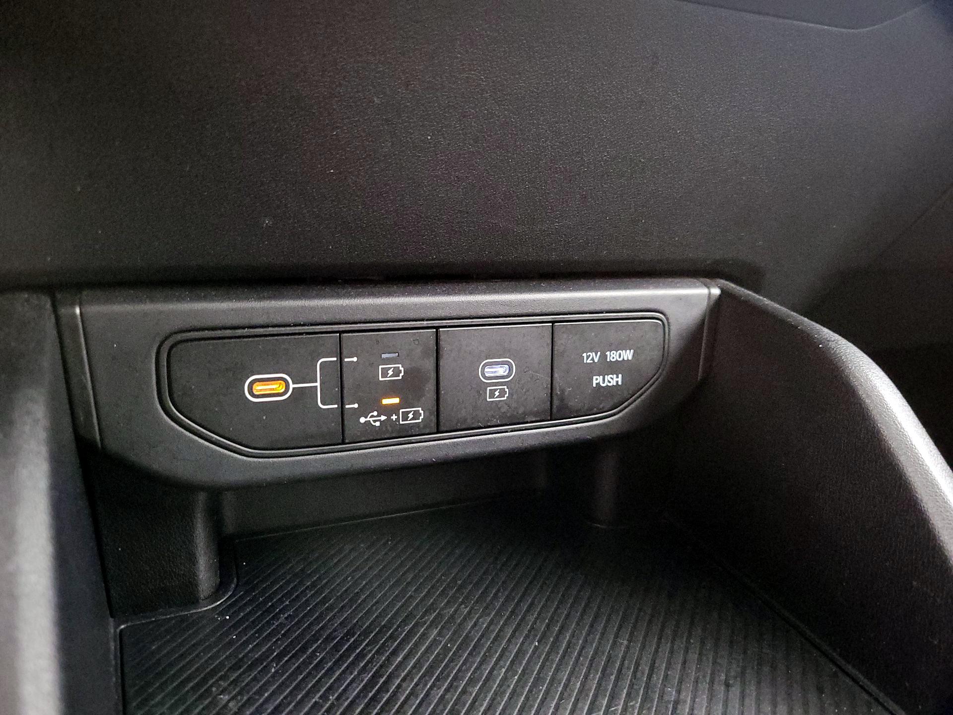 Thumbnail: 2025 Kia K4 - 18