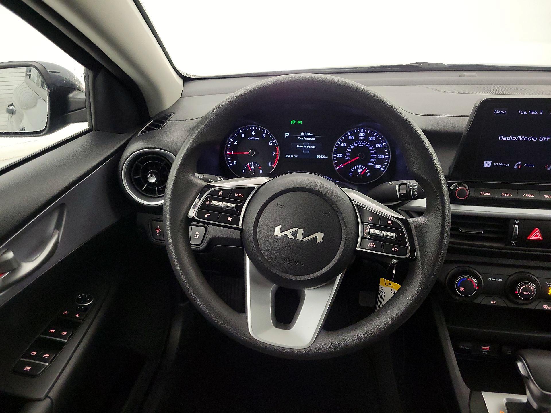 Thumbnail: 2024 Kia Forte - 10