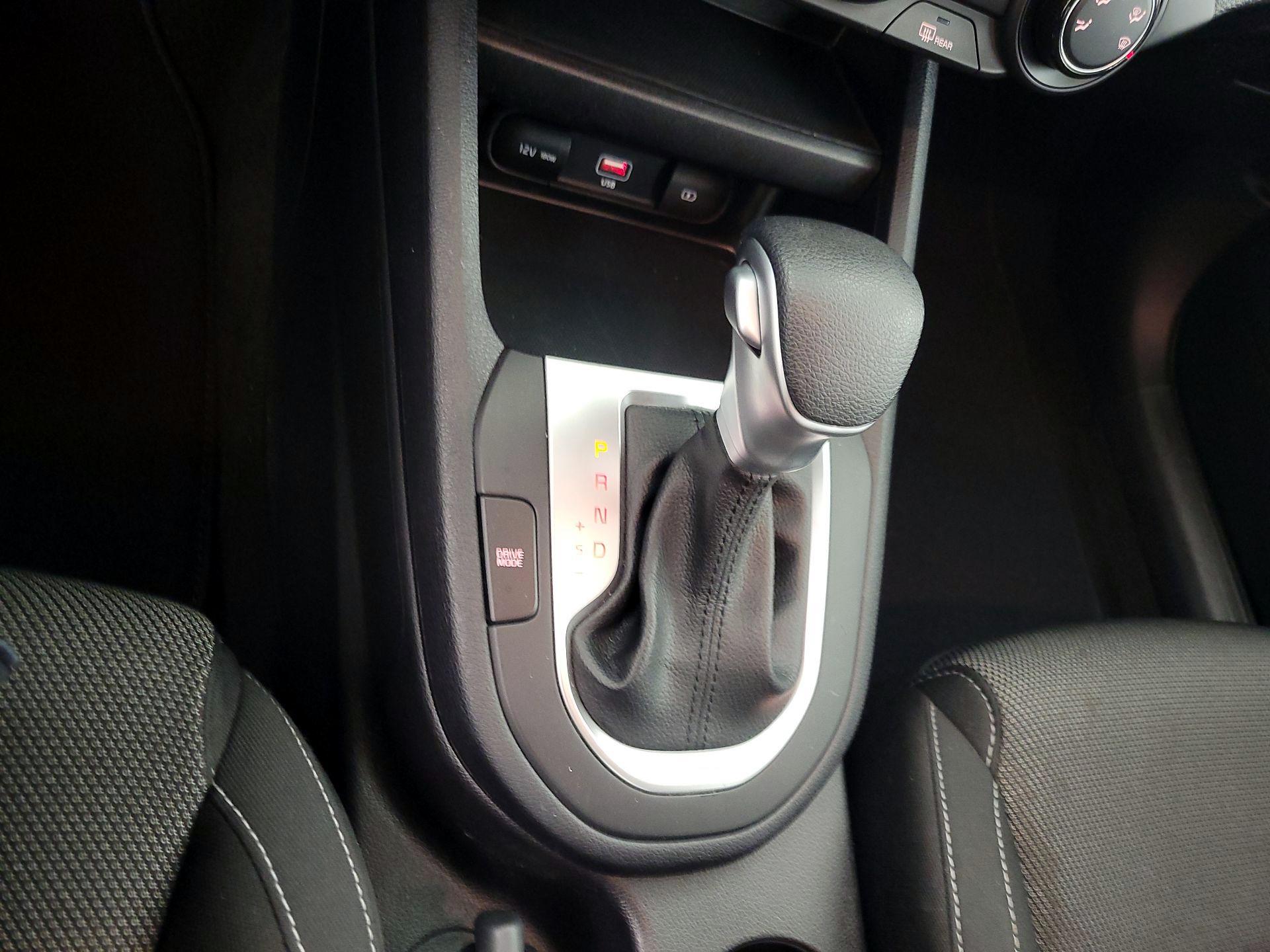 Thumbnail: 2024 Kia Forte - 17