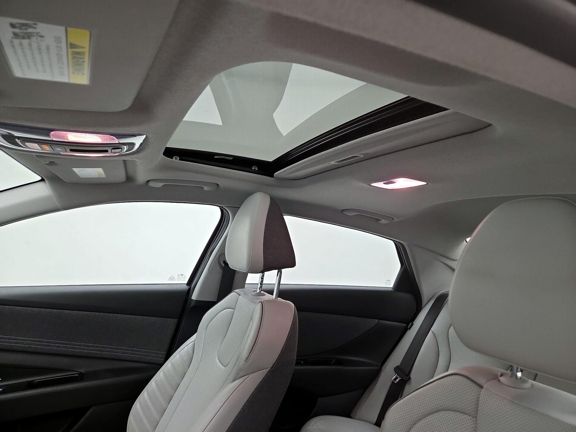 Thumbnail: 2025 Hyundai Elantra - 20