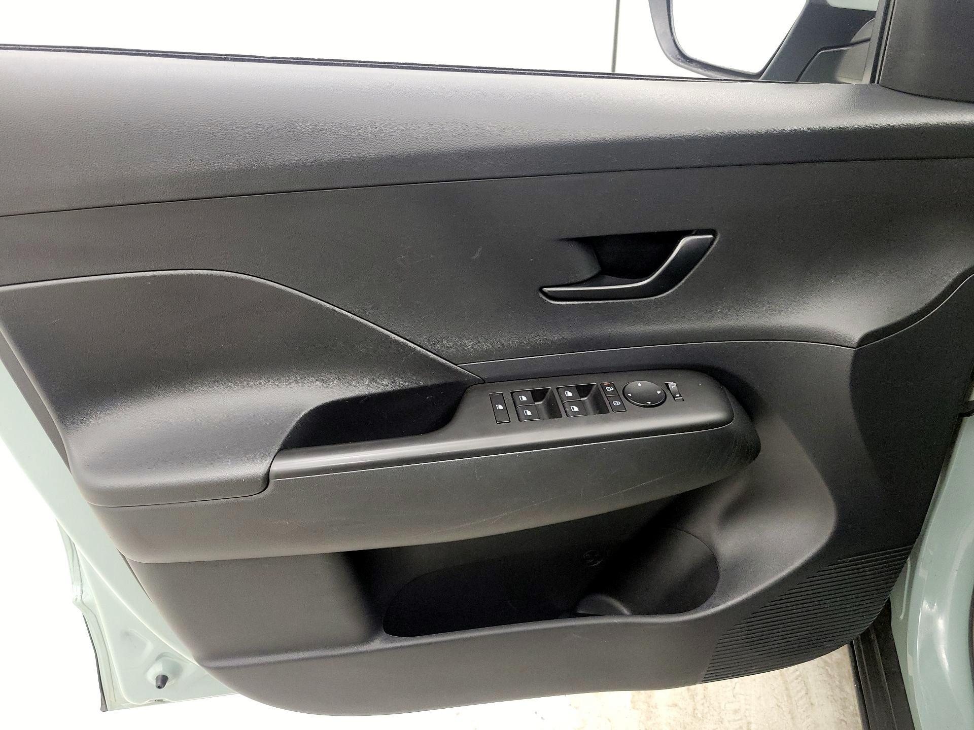 Thumbnail: 2025 Hyundai Kona - 12