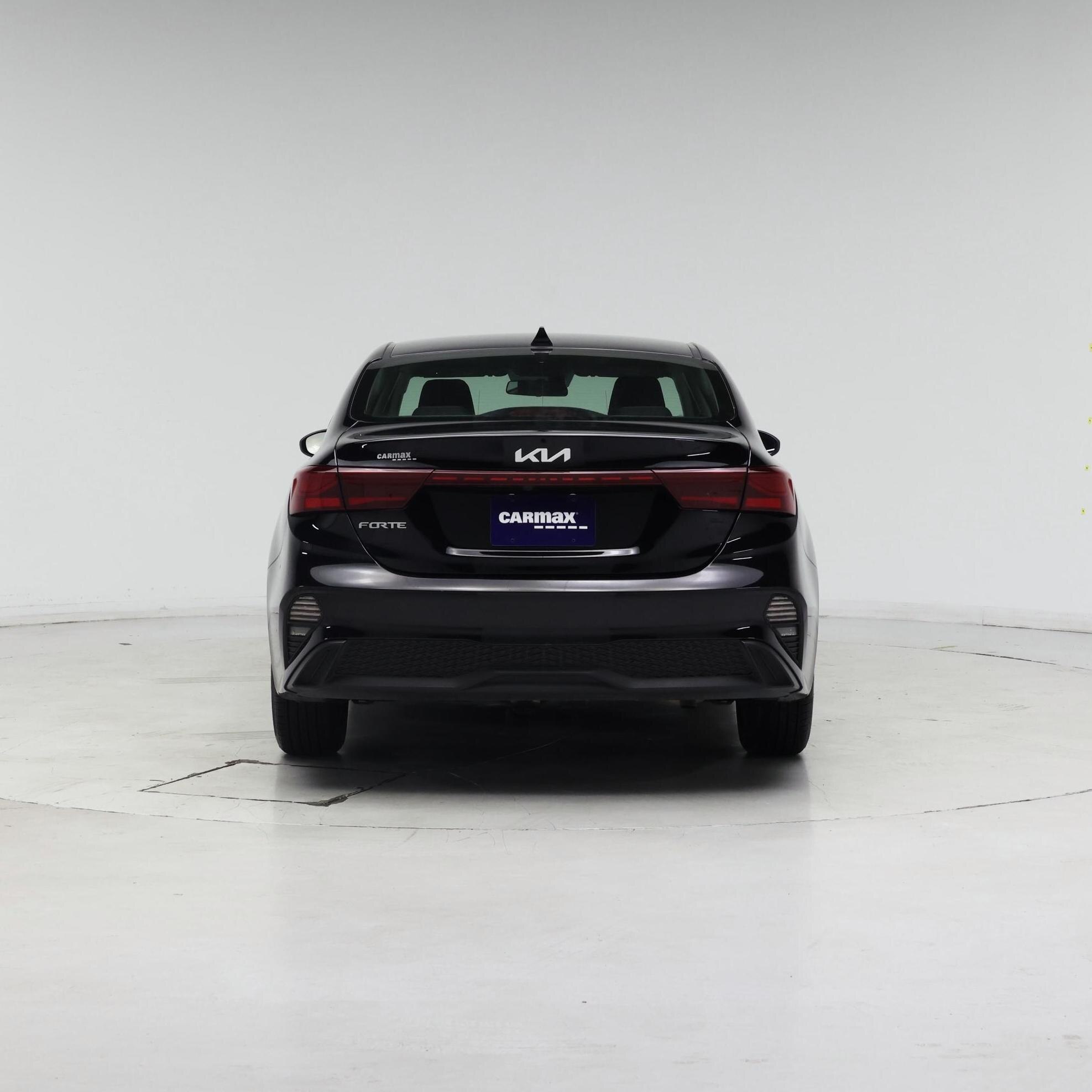 Thumbnail: 2024 Kia Forte - 6