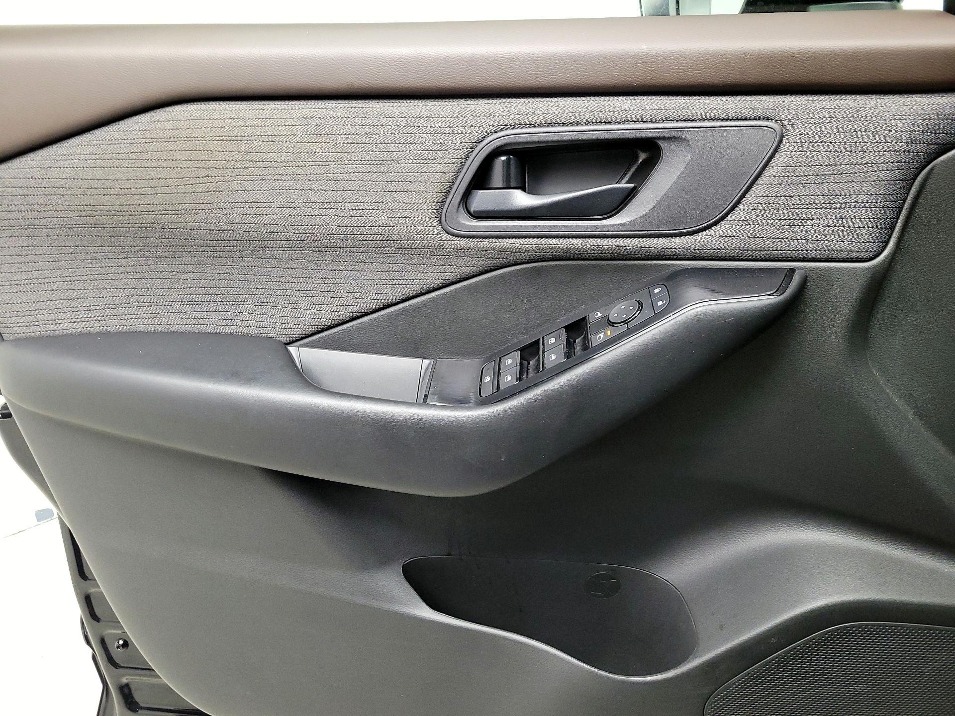 Thumbnail: 2023 Nissan Rogue - 12