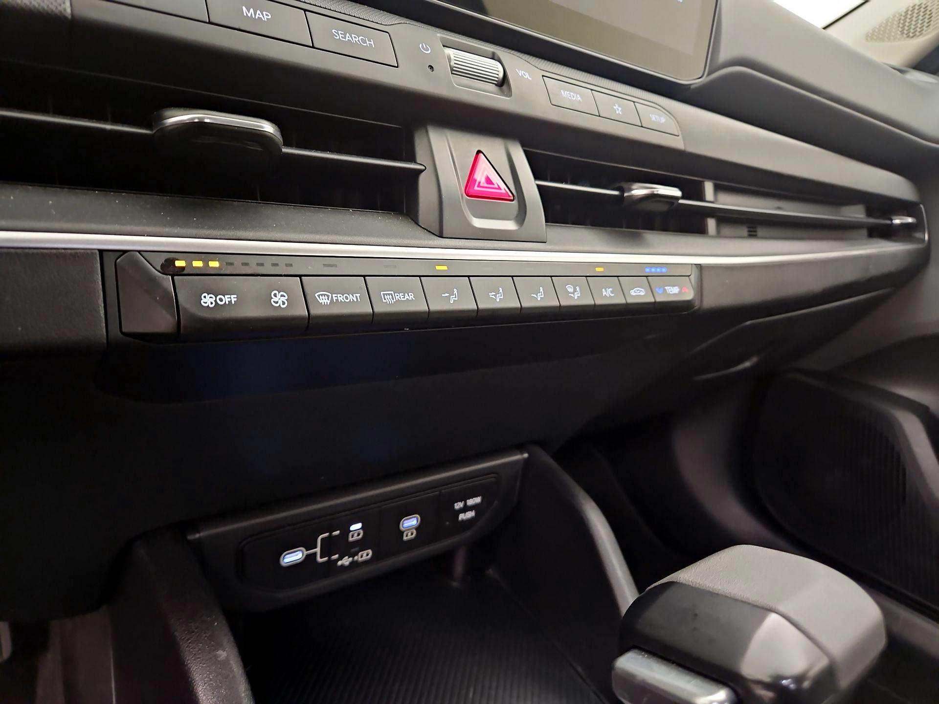 Thumbnail: 2025 Kia K4 - 16