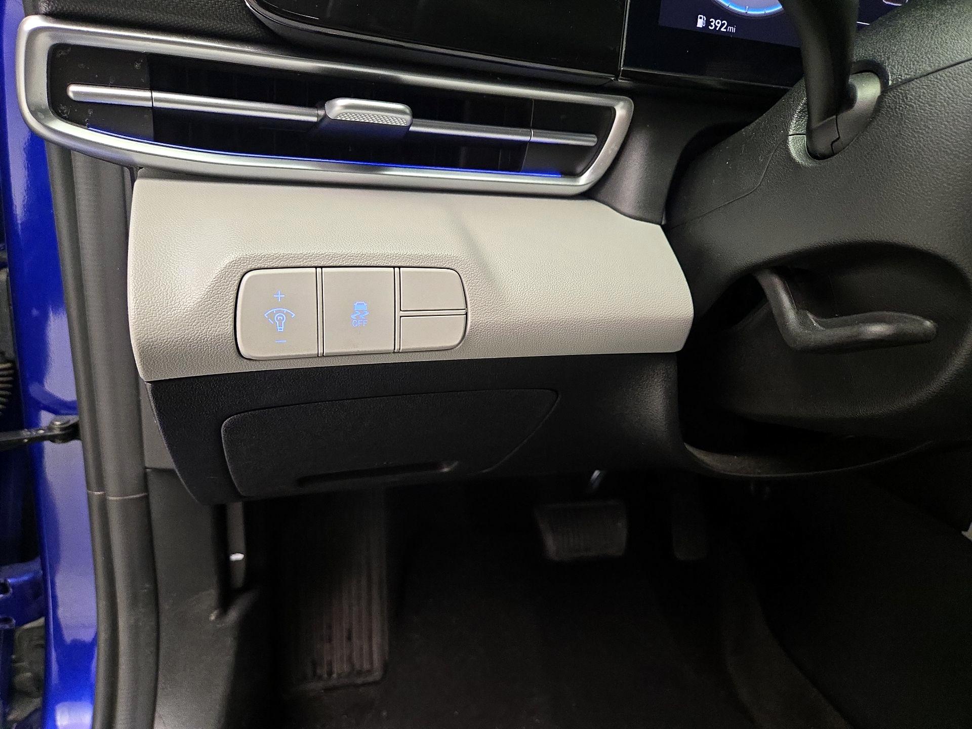 Thumbnail: 2025 Hyundai Elantra - 13