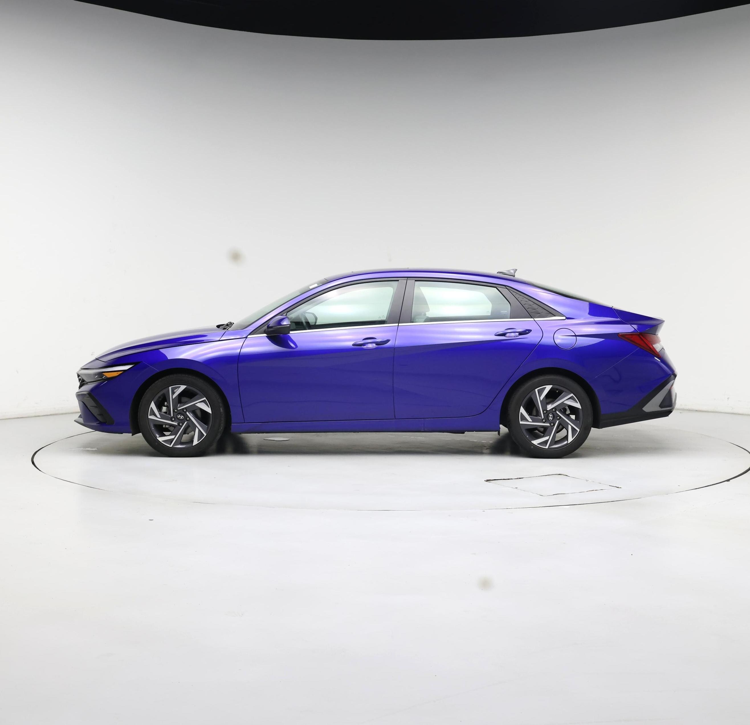 Thumbnail: 2025 Hyundai Elantra - 3