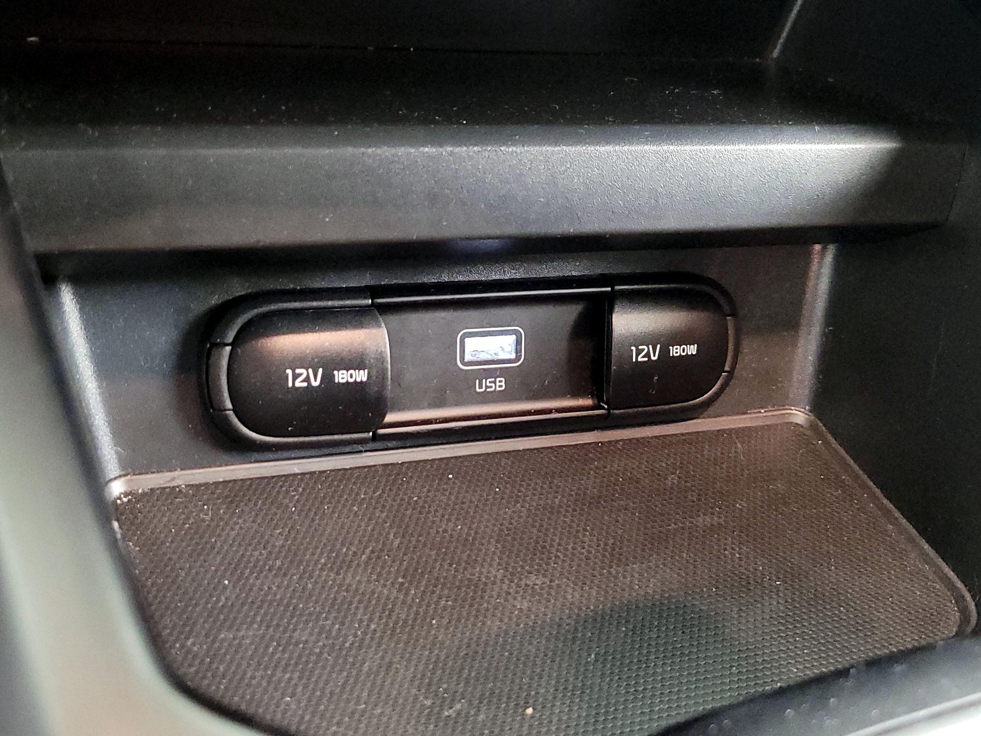 Thumbnail: 2025 Kia Soul - 18