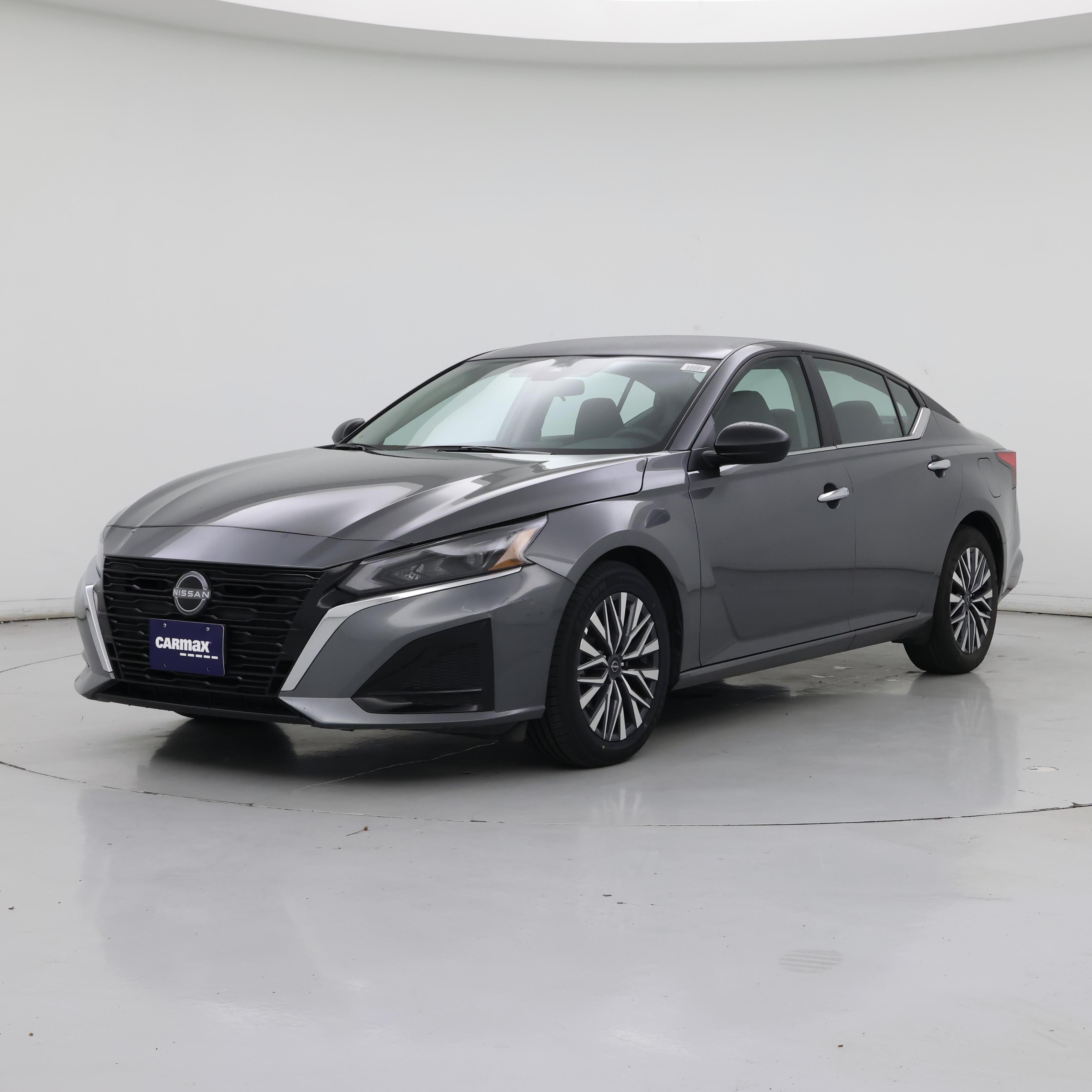 Thumbnail: 2025 Nissan Altima - 4