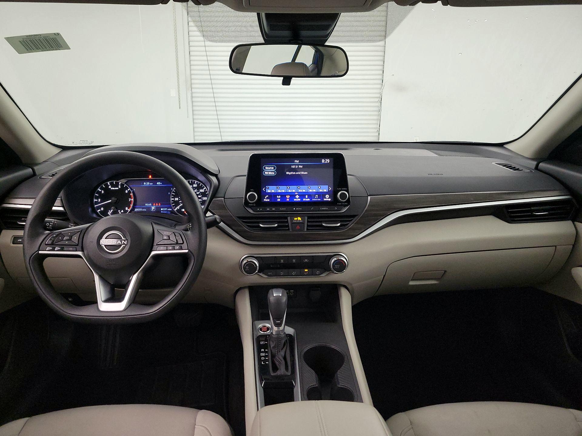 Thumbnail: 2025 Nissan Altima - 9