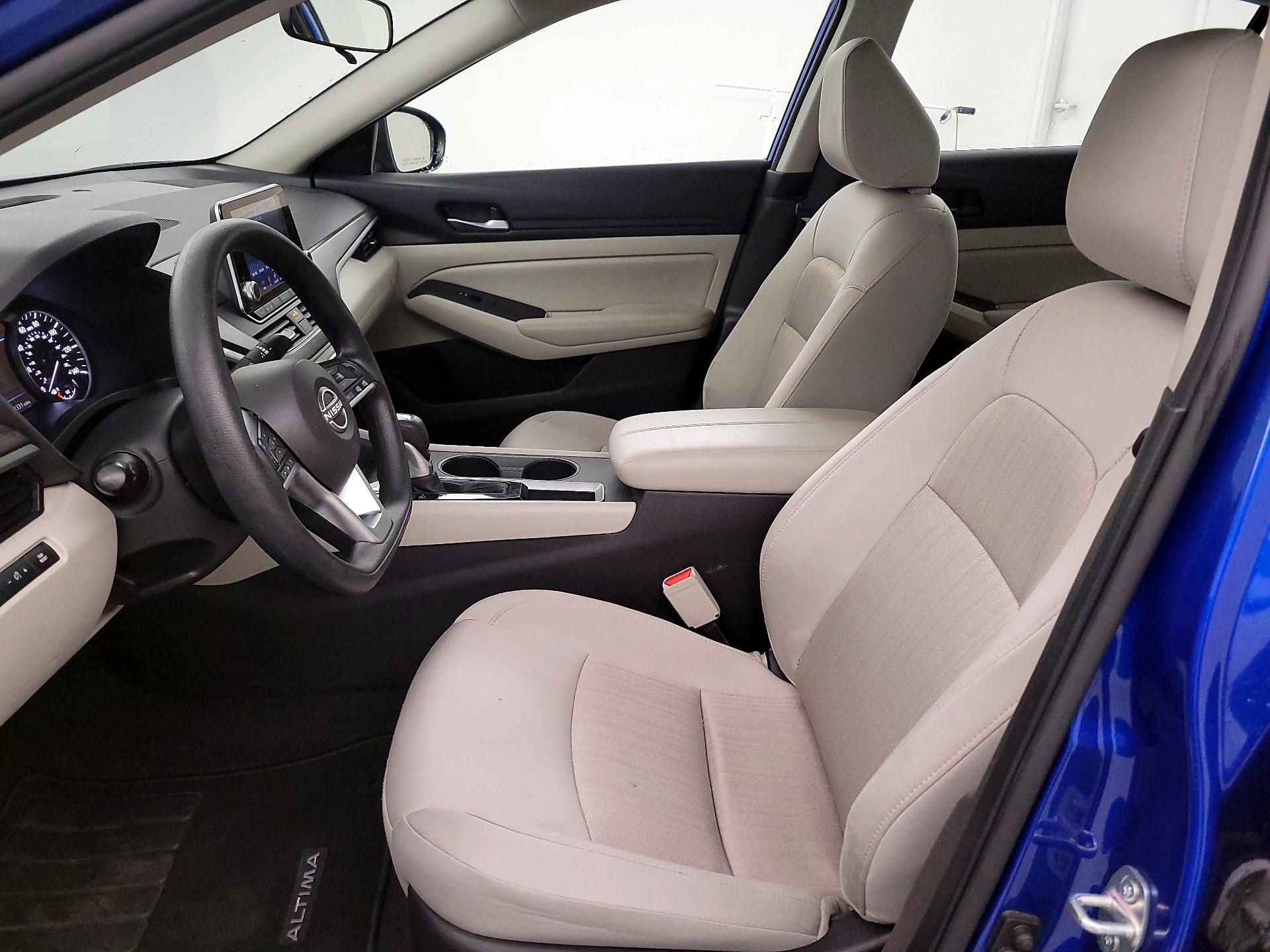 Thumbnail: 2025 Nissan Altima - 11