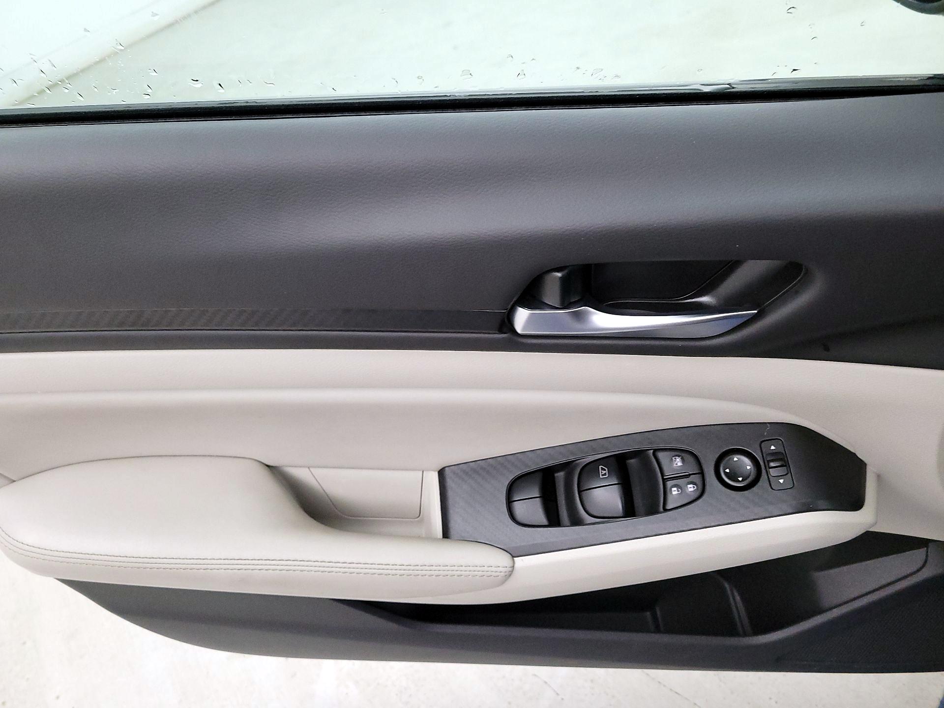 Thumbnail: 2025 Nissan Altima - 12