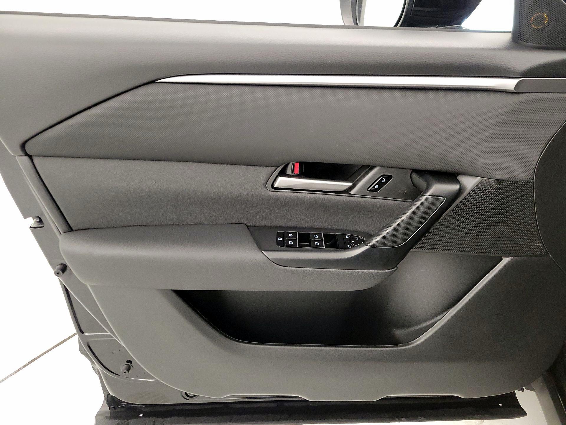 Thumbnail: 2025 Mazda CX-50 - 12